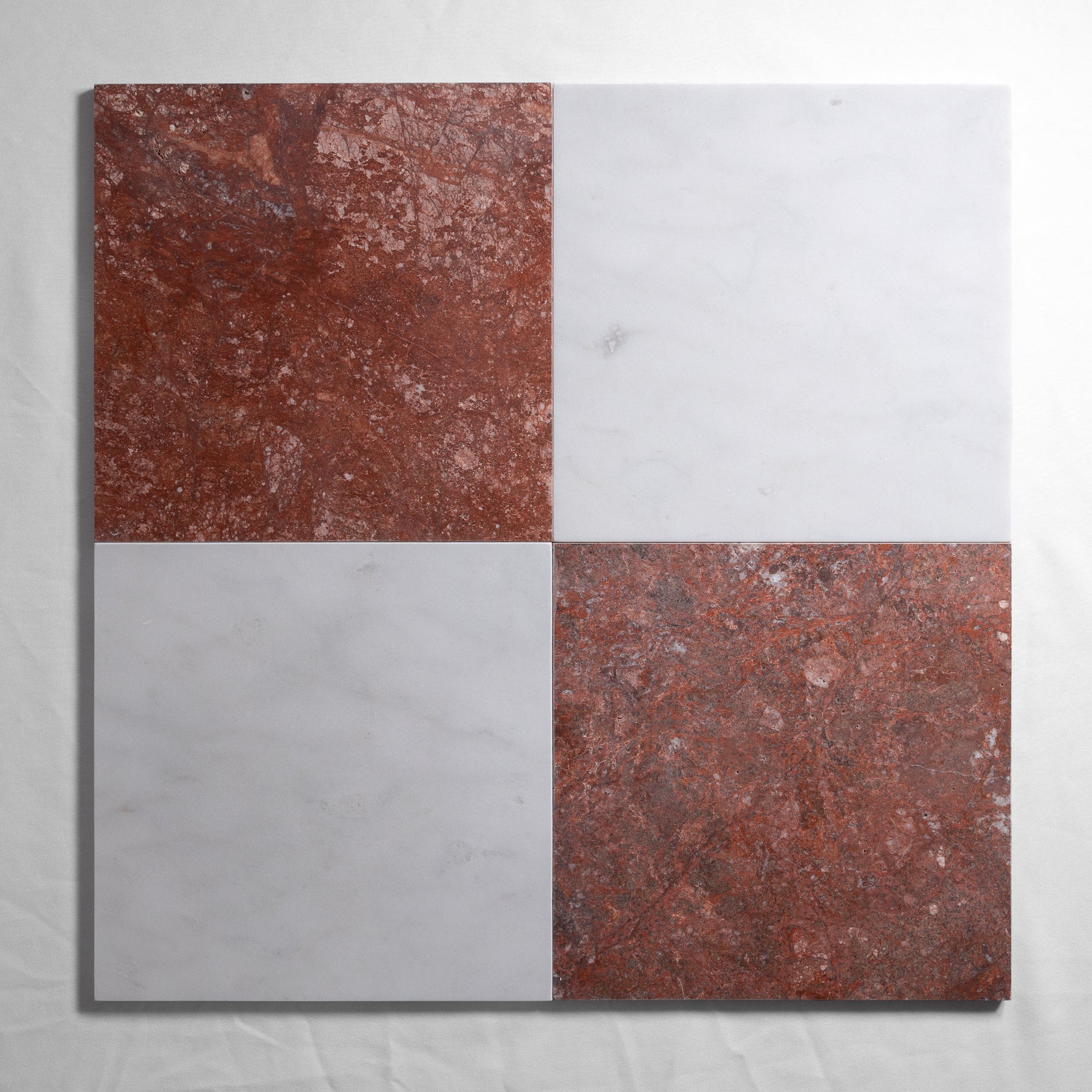 Colonial Red & Bianco Checkered