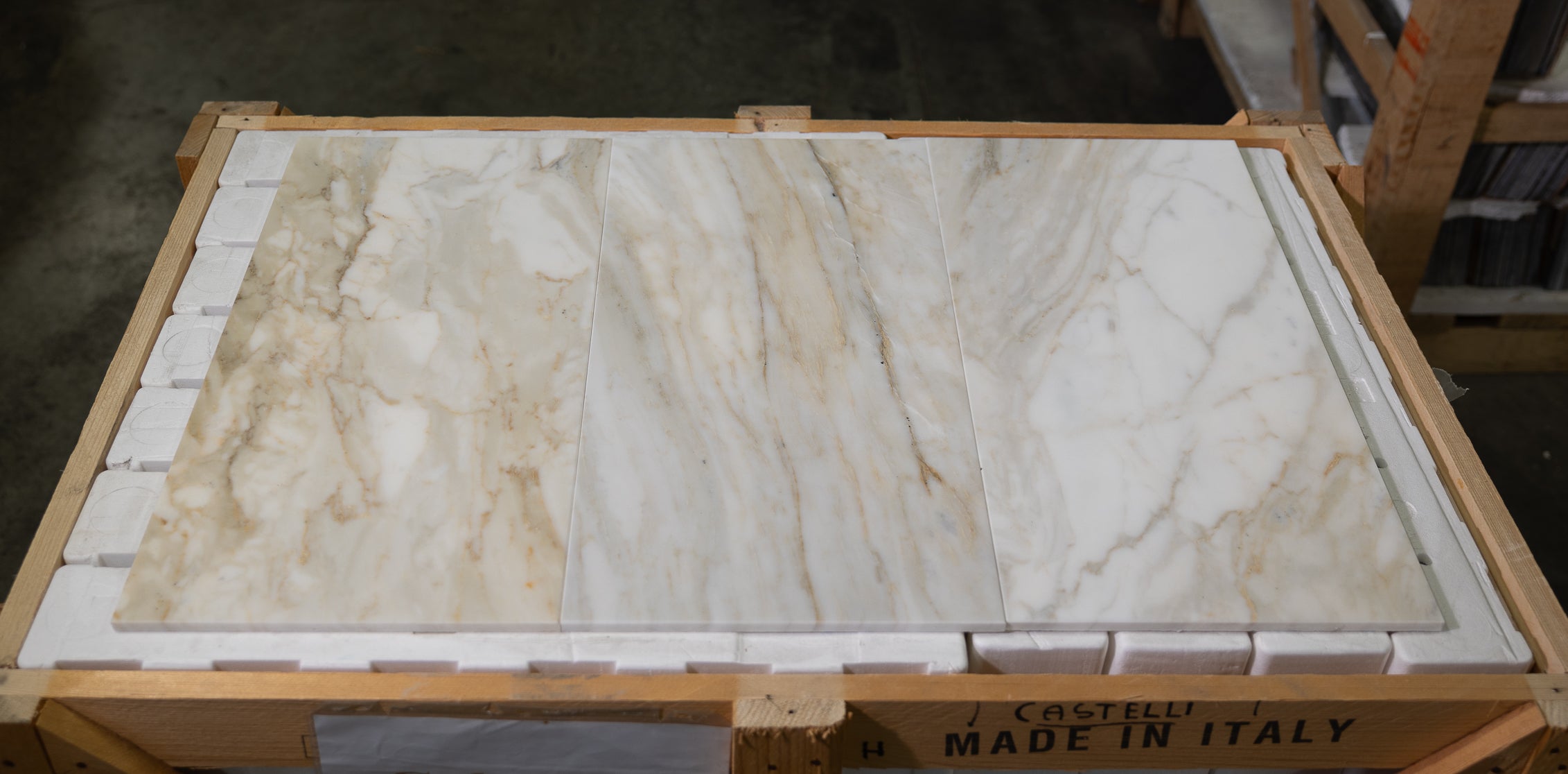 Calacatta Gold V1 12"x24" Honed