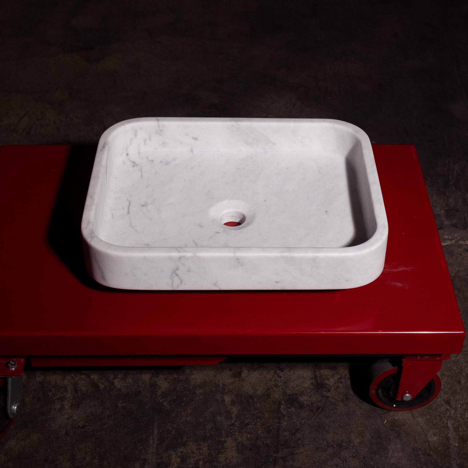 Carrara Vessel V2