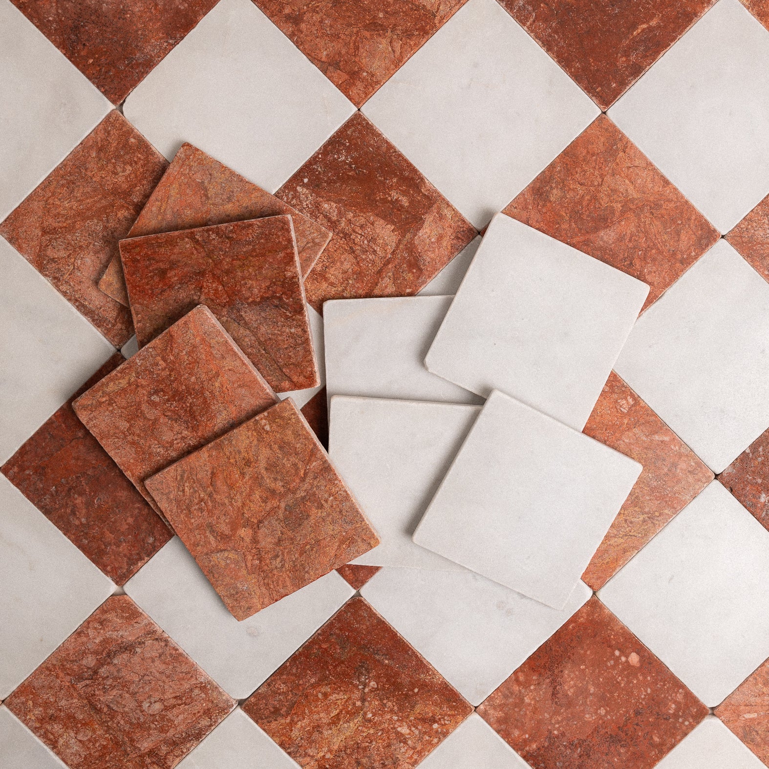 Colonial Red & Bianco 6"x6" Tumbled