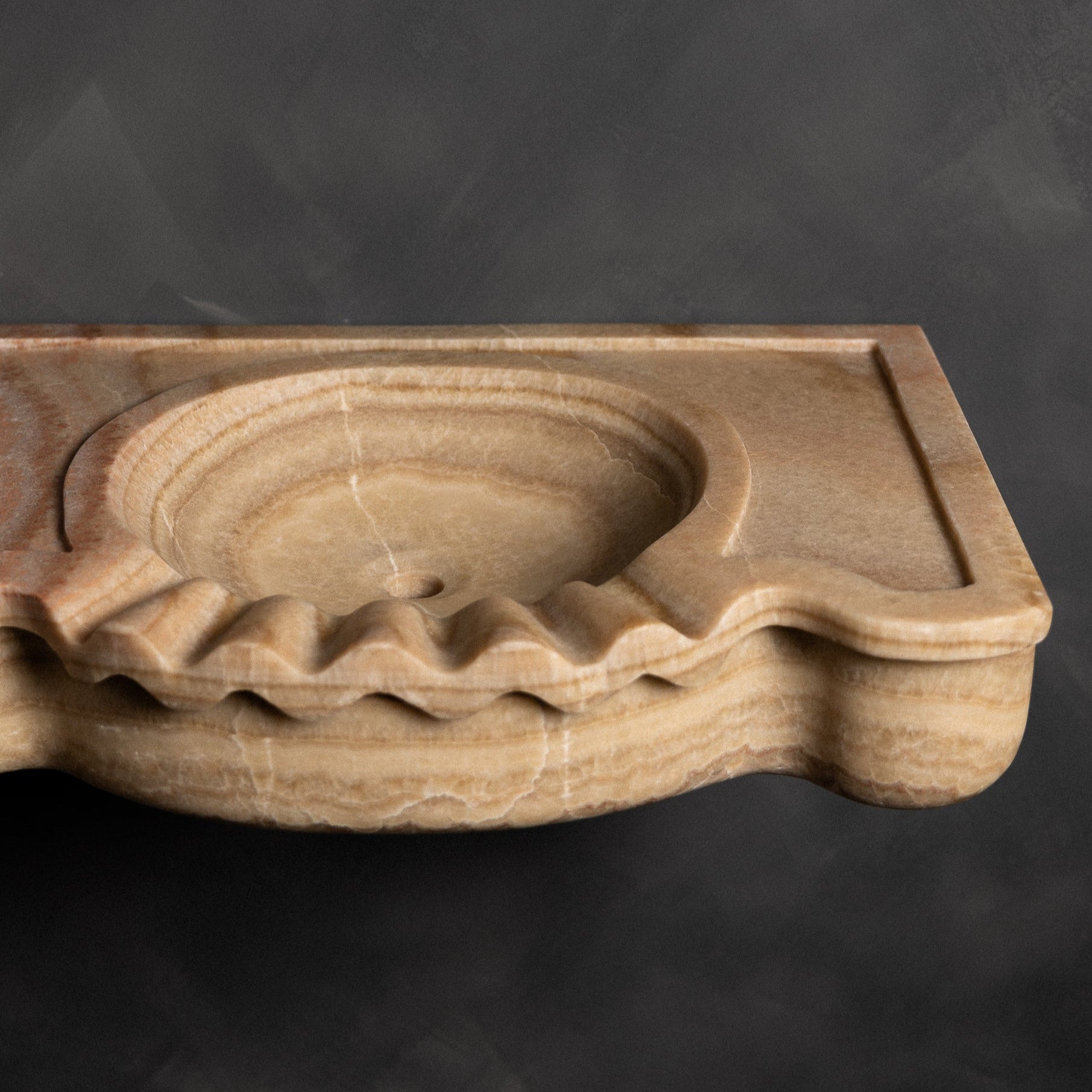 Honey Onyx Floating sink - Castelli Marble