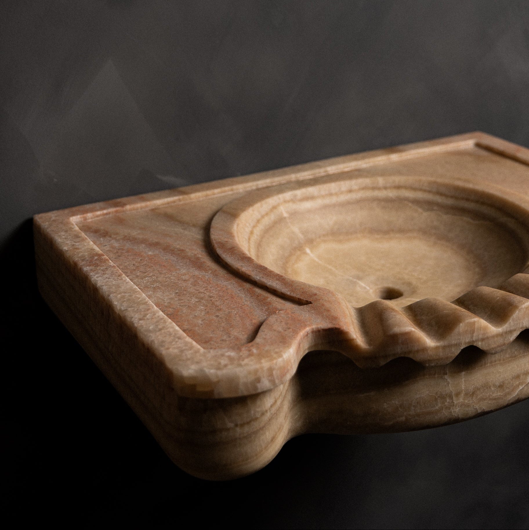 Honey Onyx Floating sink - Castelli Marble