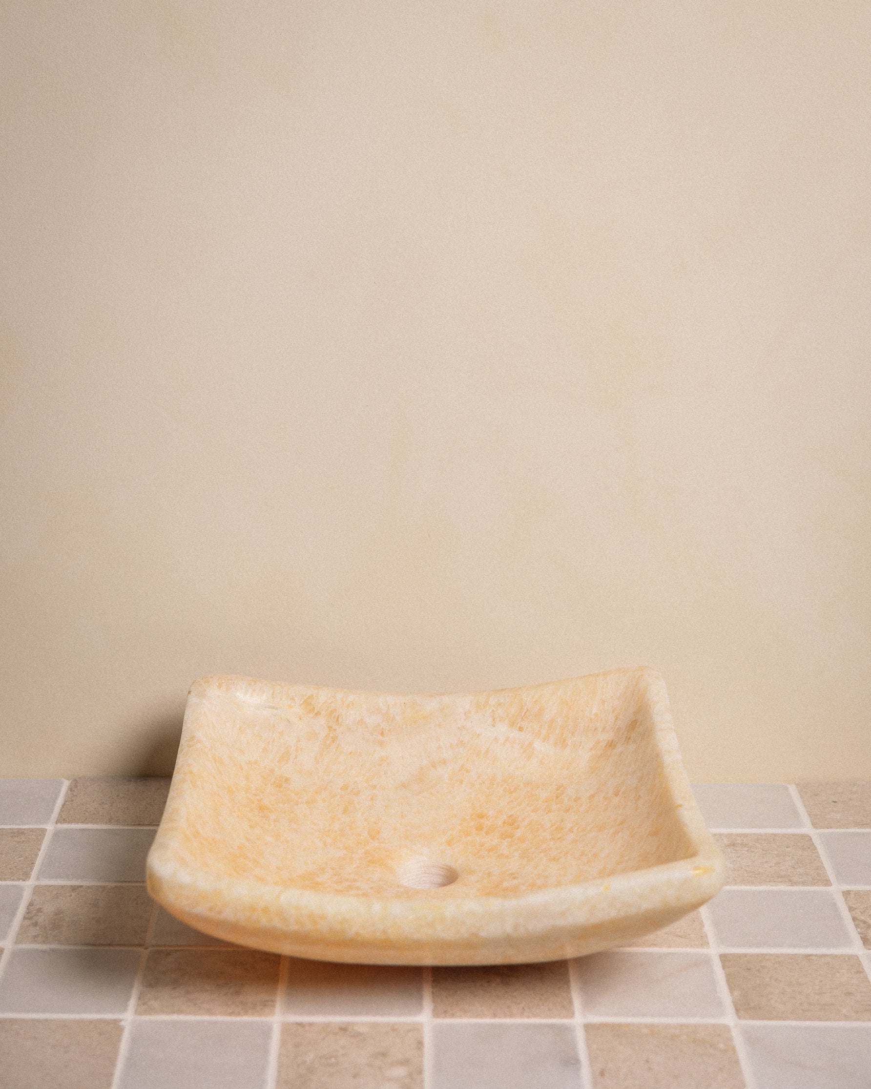 Honey Onyx Vessel V2 - Castelli Marble