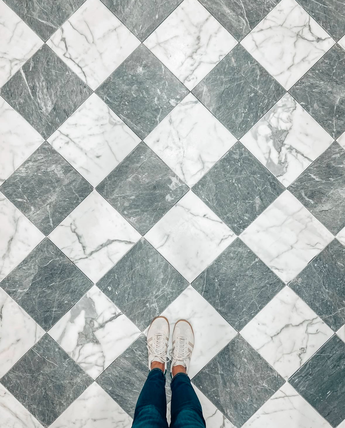 Statuary 12" x 12" - Castelli Marble