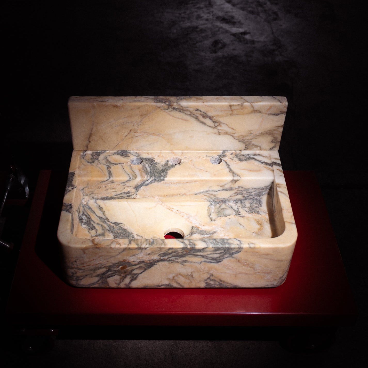 Calacatta Machia Vecchia Floating sink - Castelli Marble