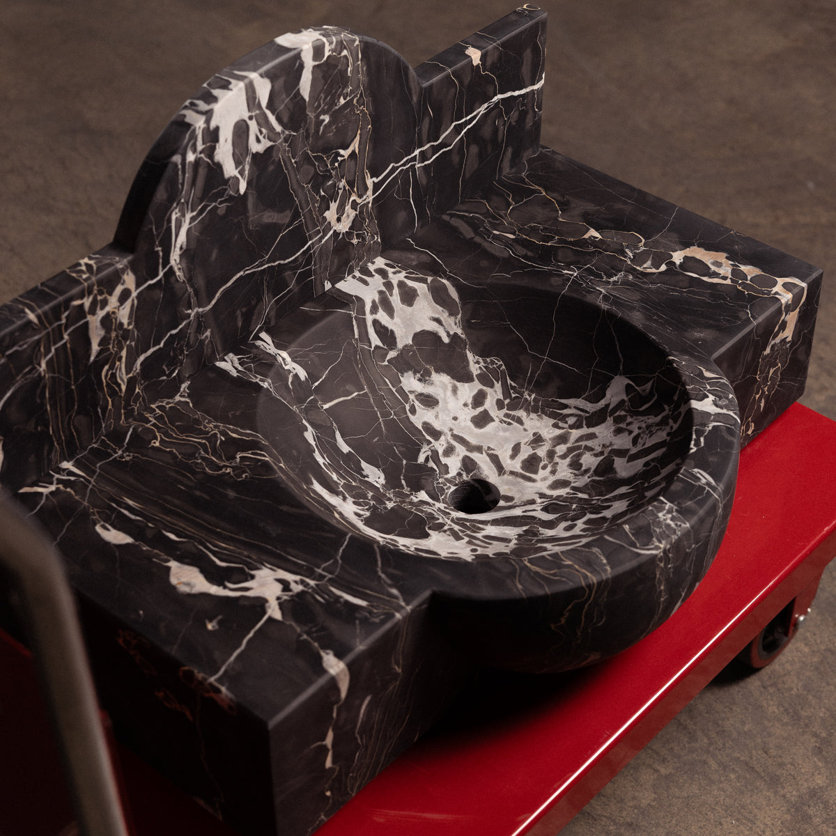 Porto Oro Sink - 28" x 17.5" x 6"
