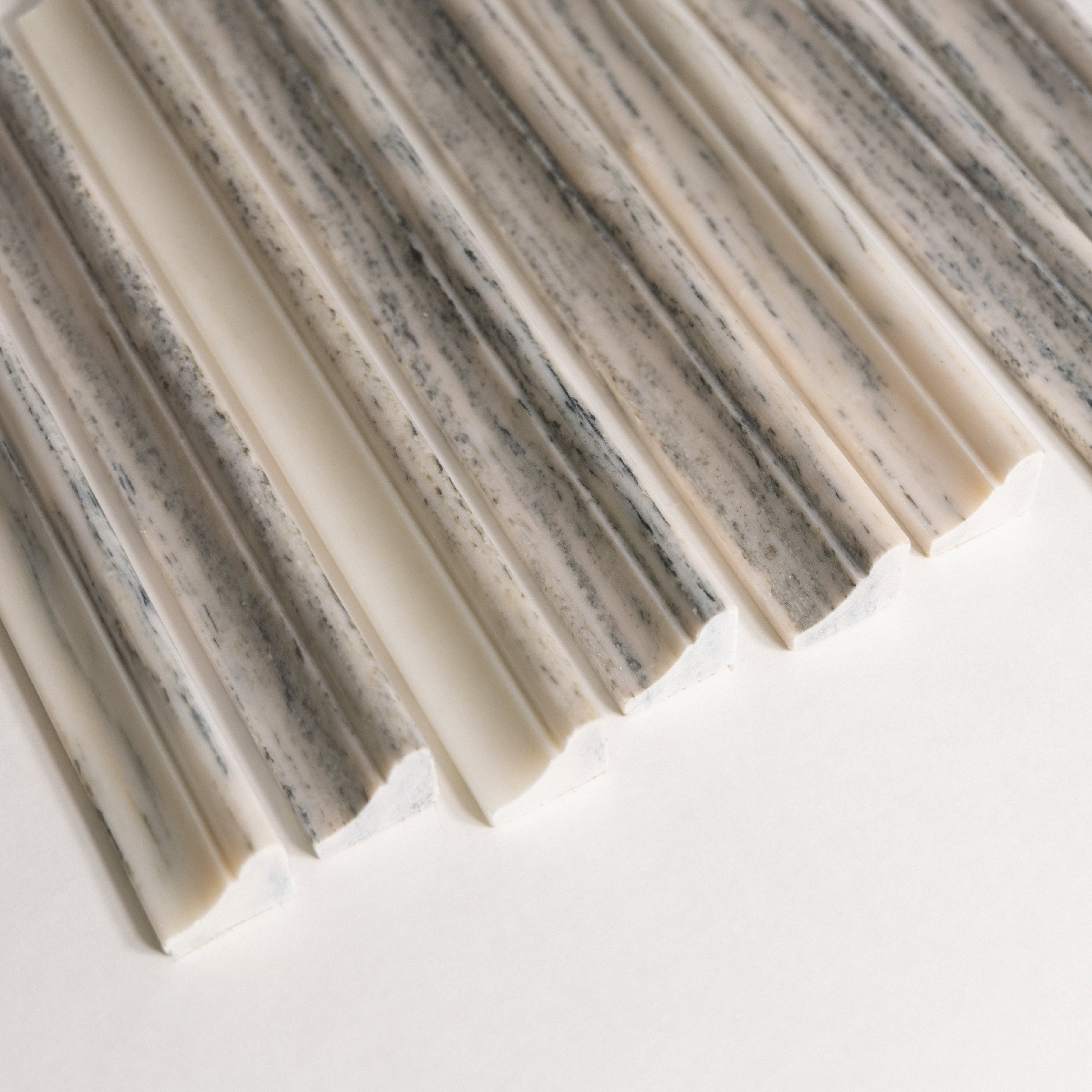 Alabama Opus White marble tile
