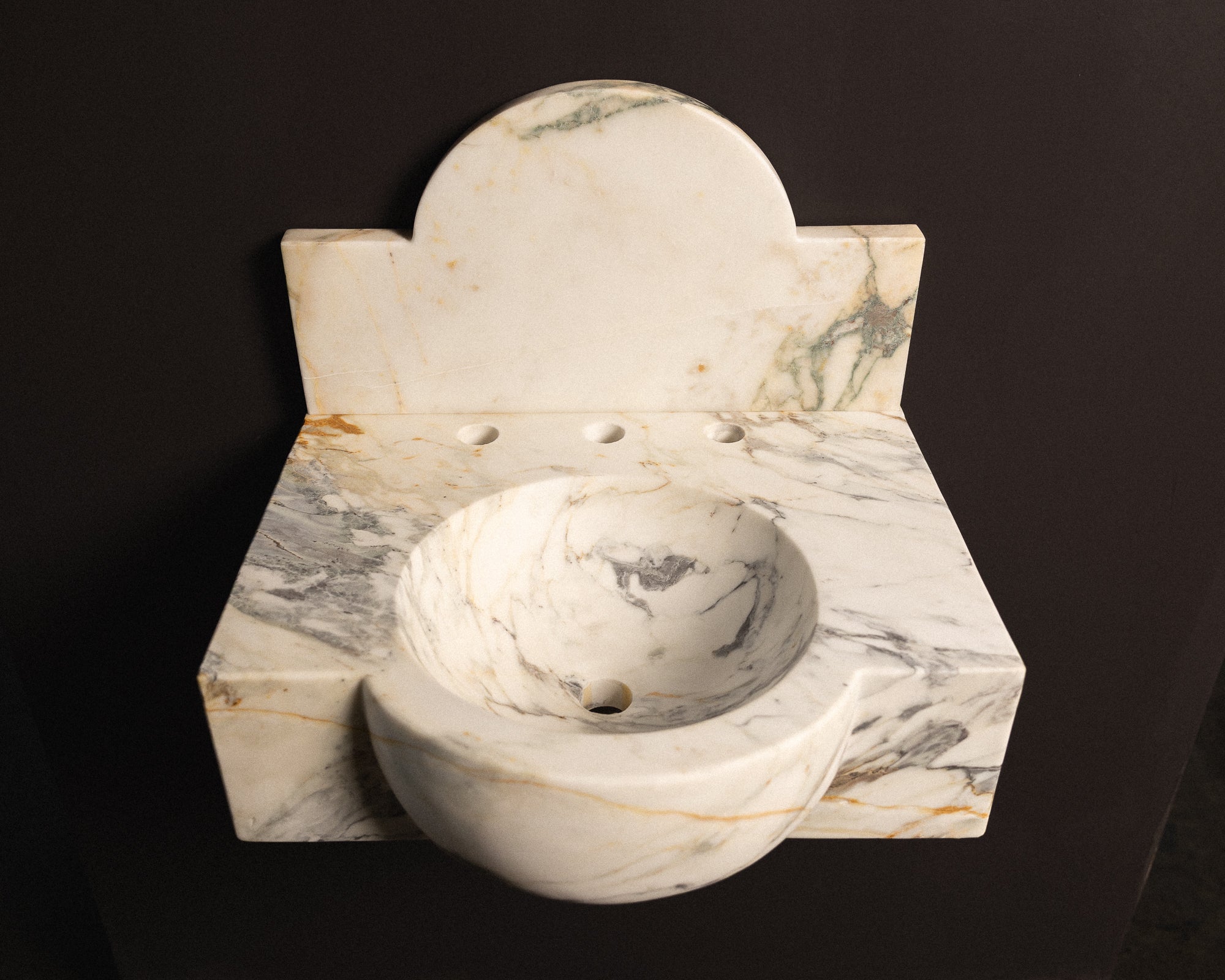 Calacatta Athena 20"