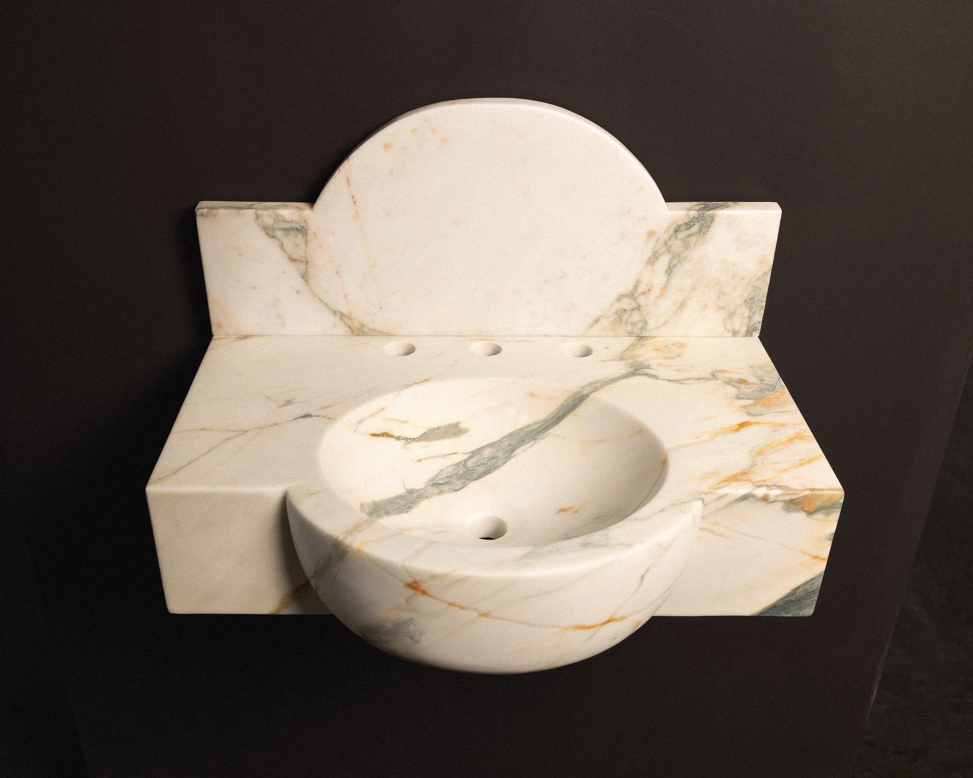 Calacatta Athena 25"