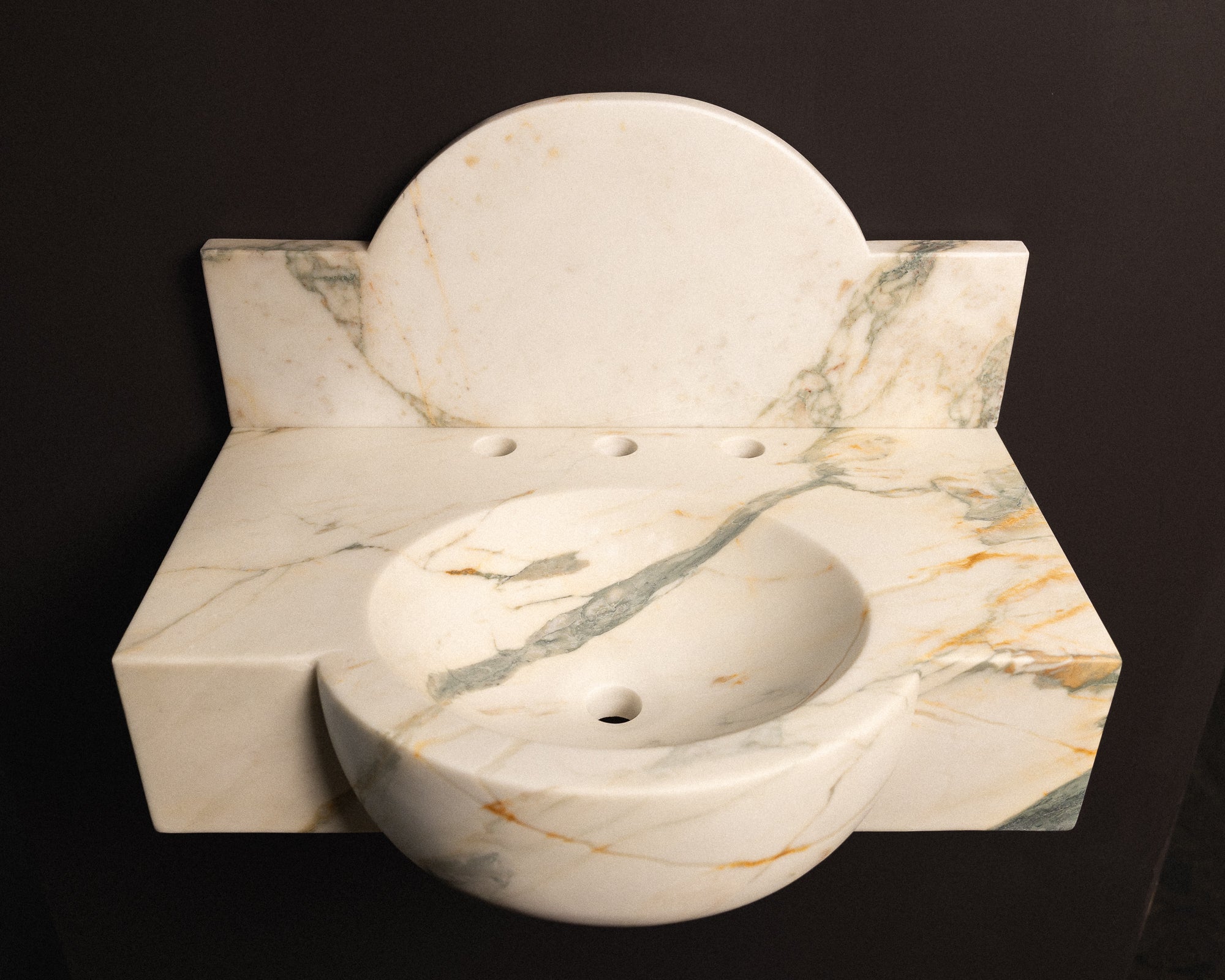 Calacatta Athena 25"