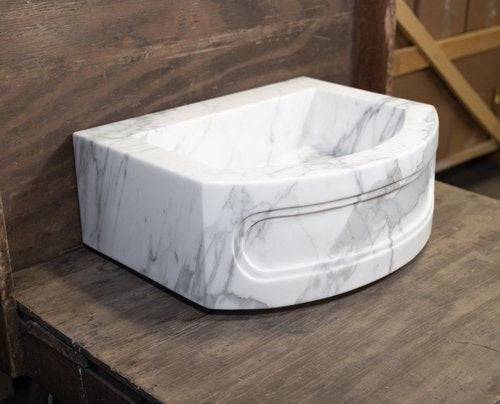 Calacatta Floating - Castelli Marble