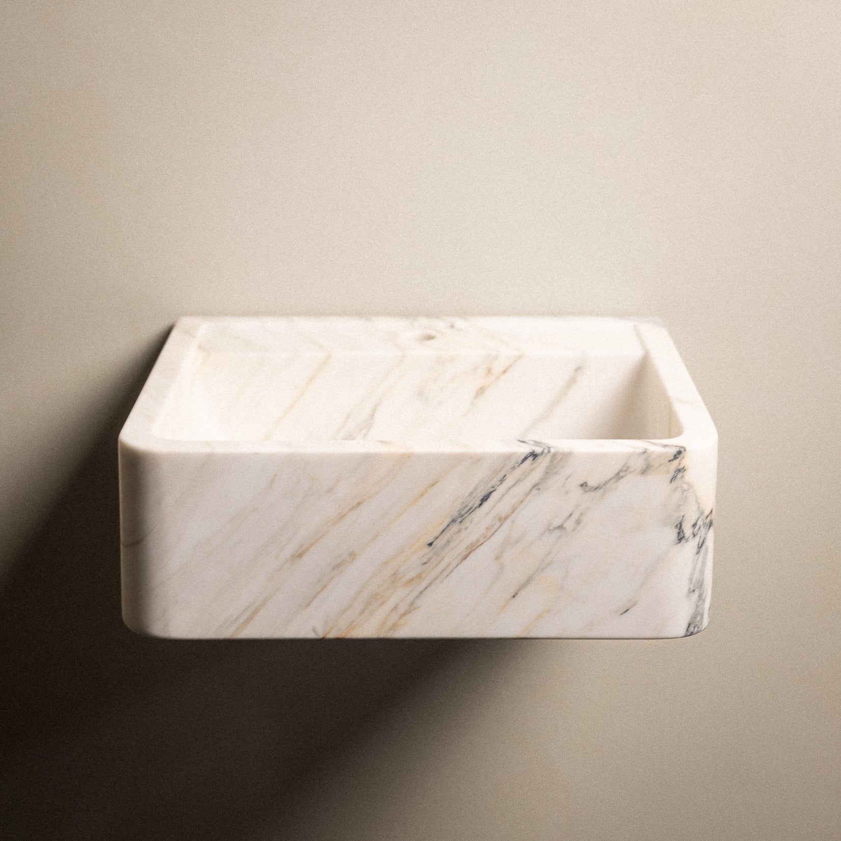 Calacatta Floating V1