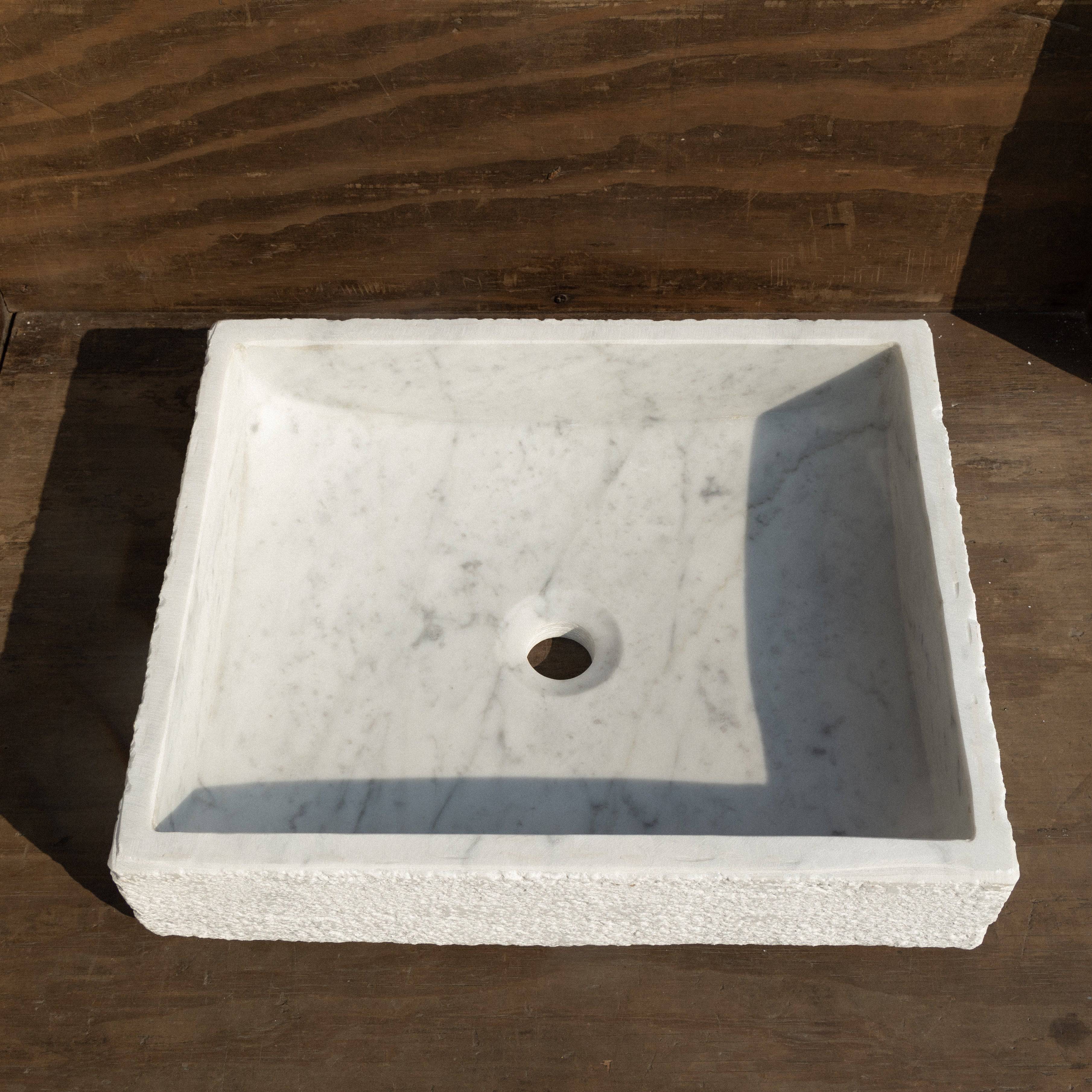 Carrara Chiseled Vessel - Castelli Marble