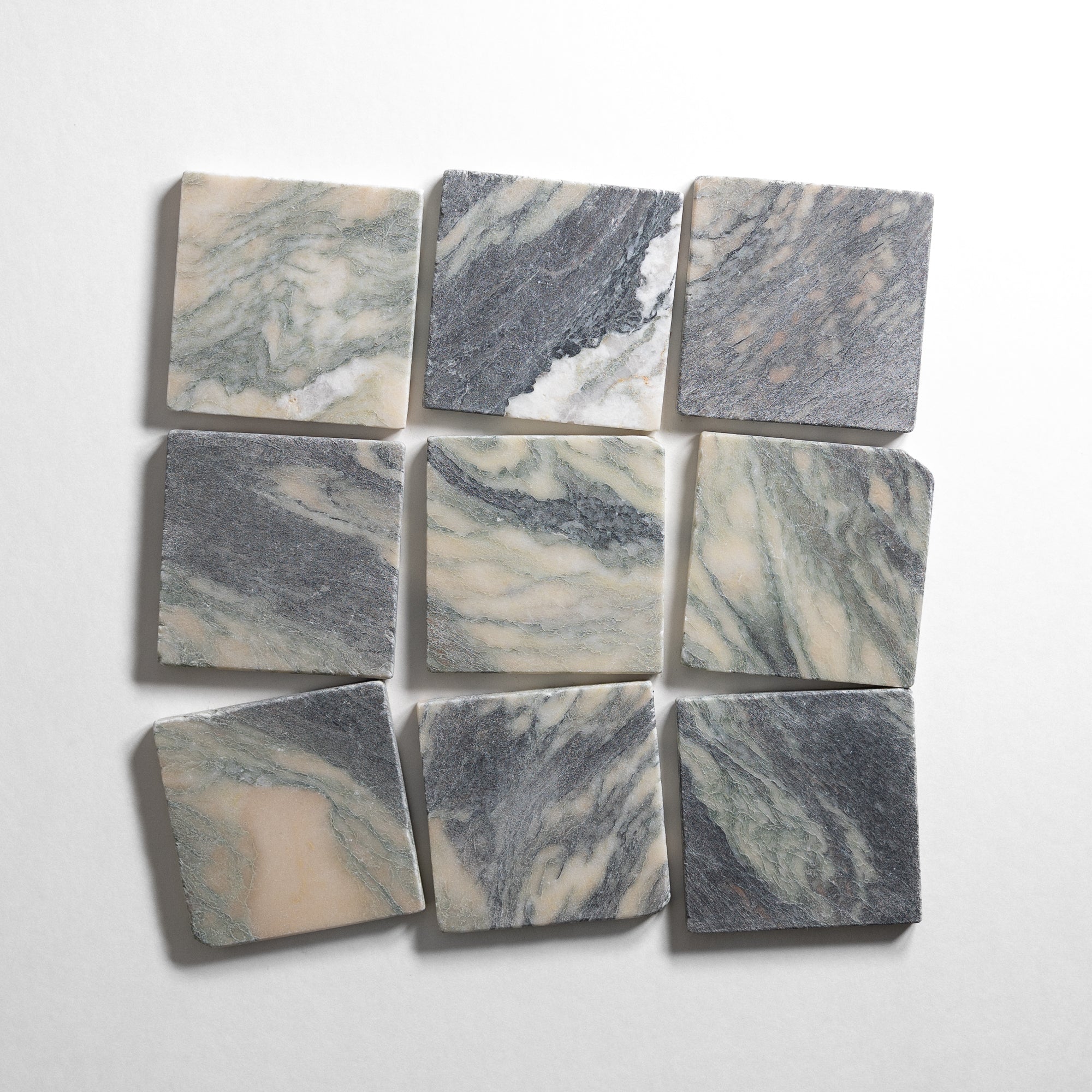 Cipollino Ondulato 4"x4" Tumbled