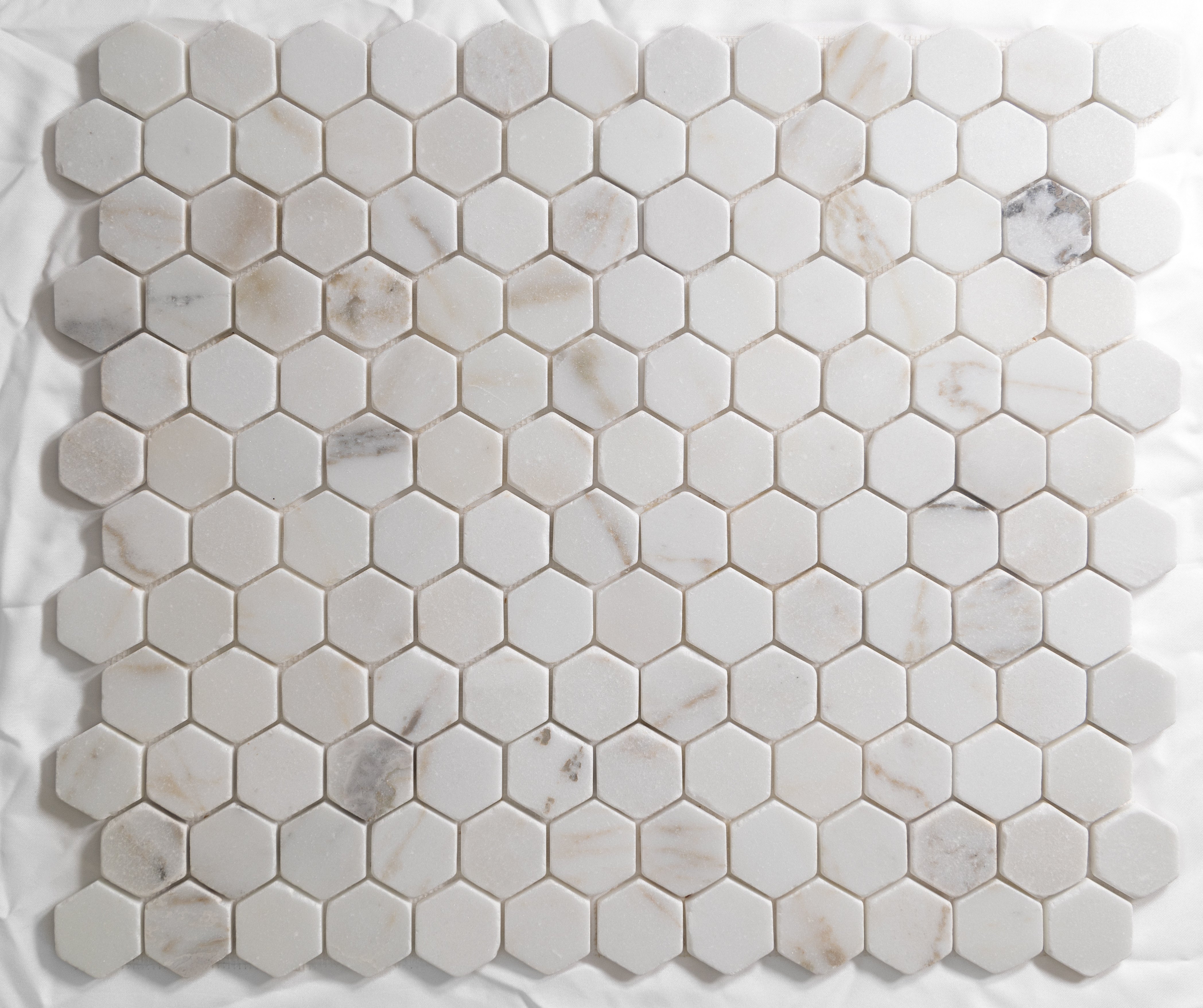 Colorado Calacatta Tumbled Hexagon Mosaic - Castelli Marble