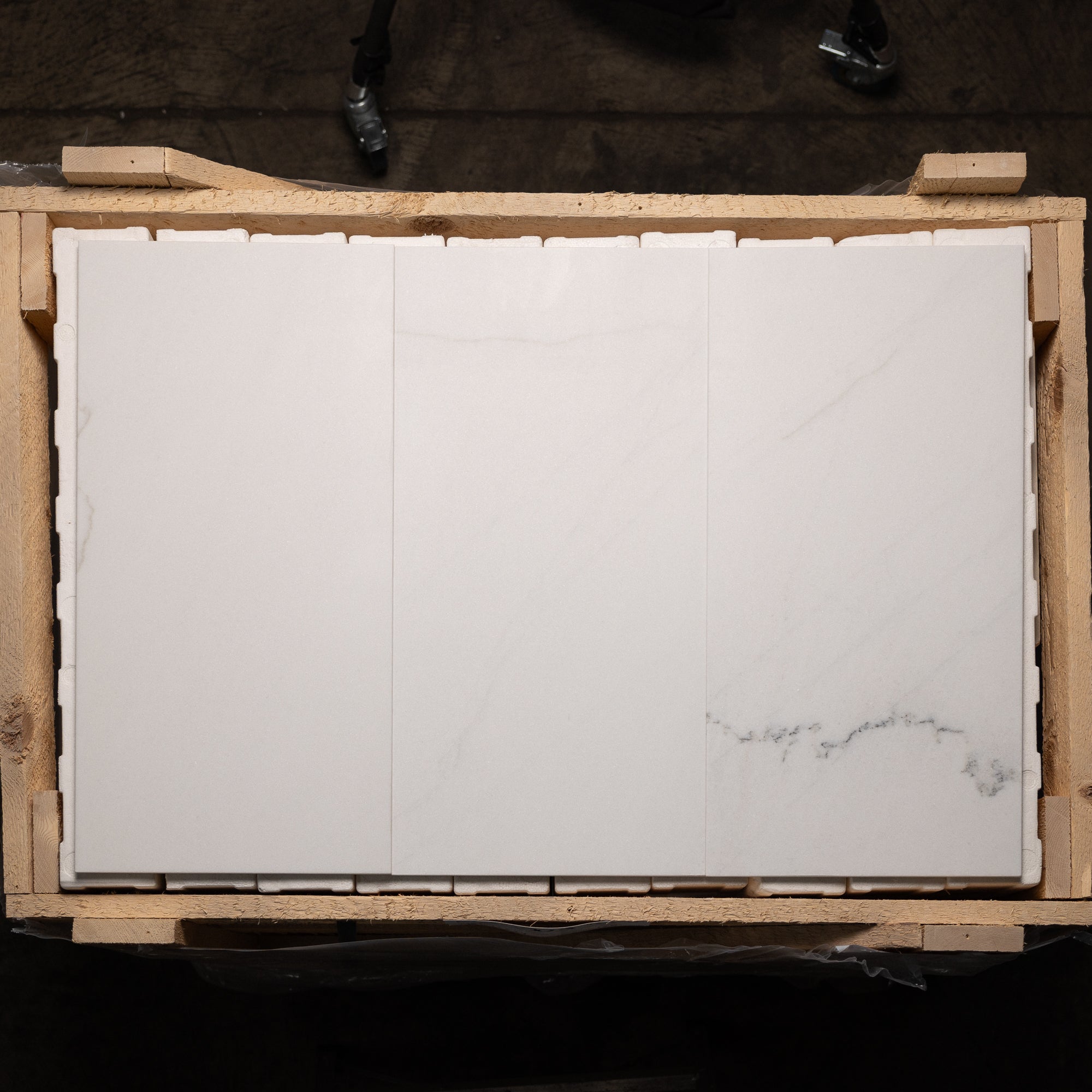 Colorado  Statuary Honed 12"x24" (V4)