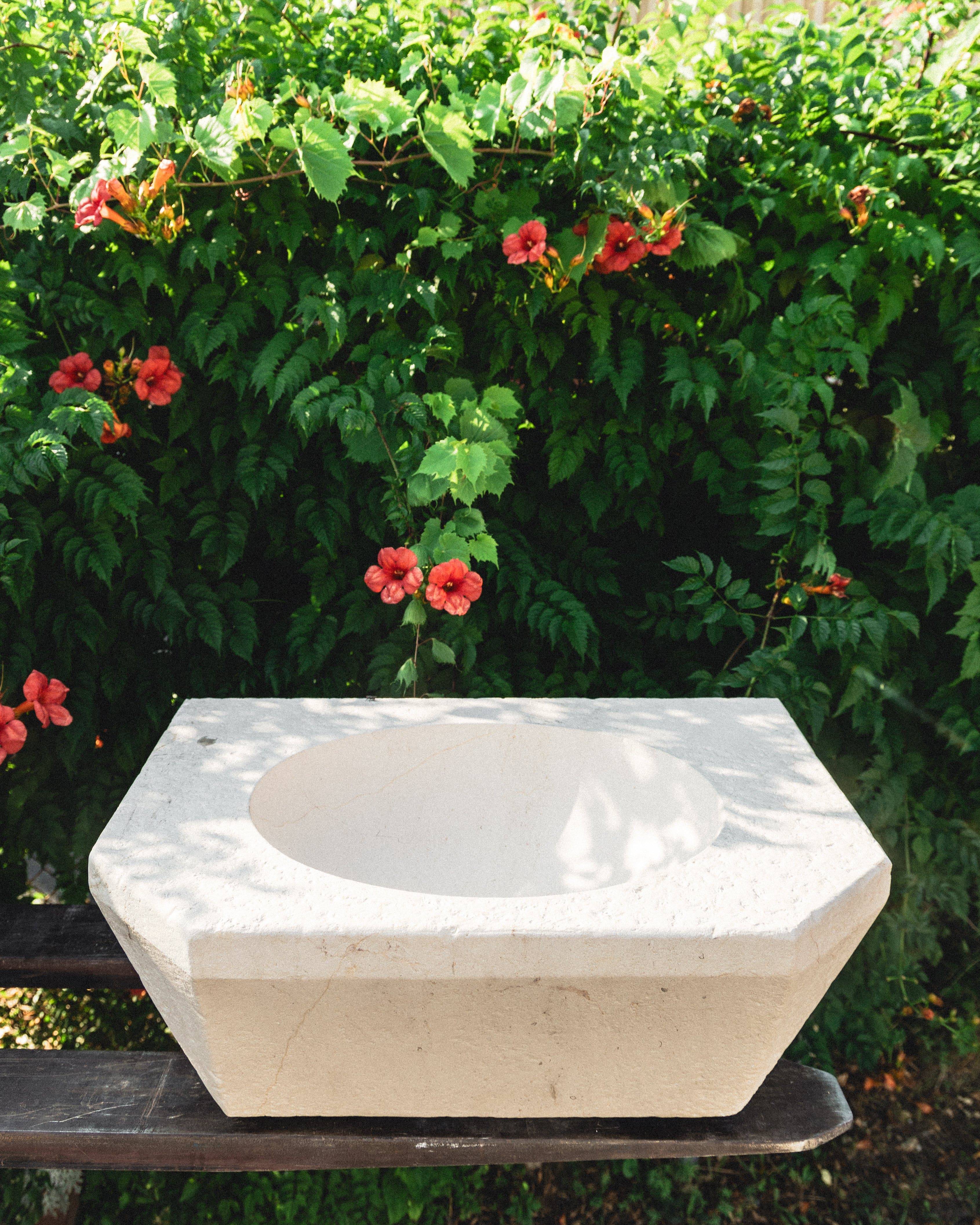 Crema Antiqued Sink - Castelli Marble