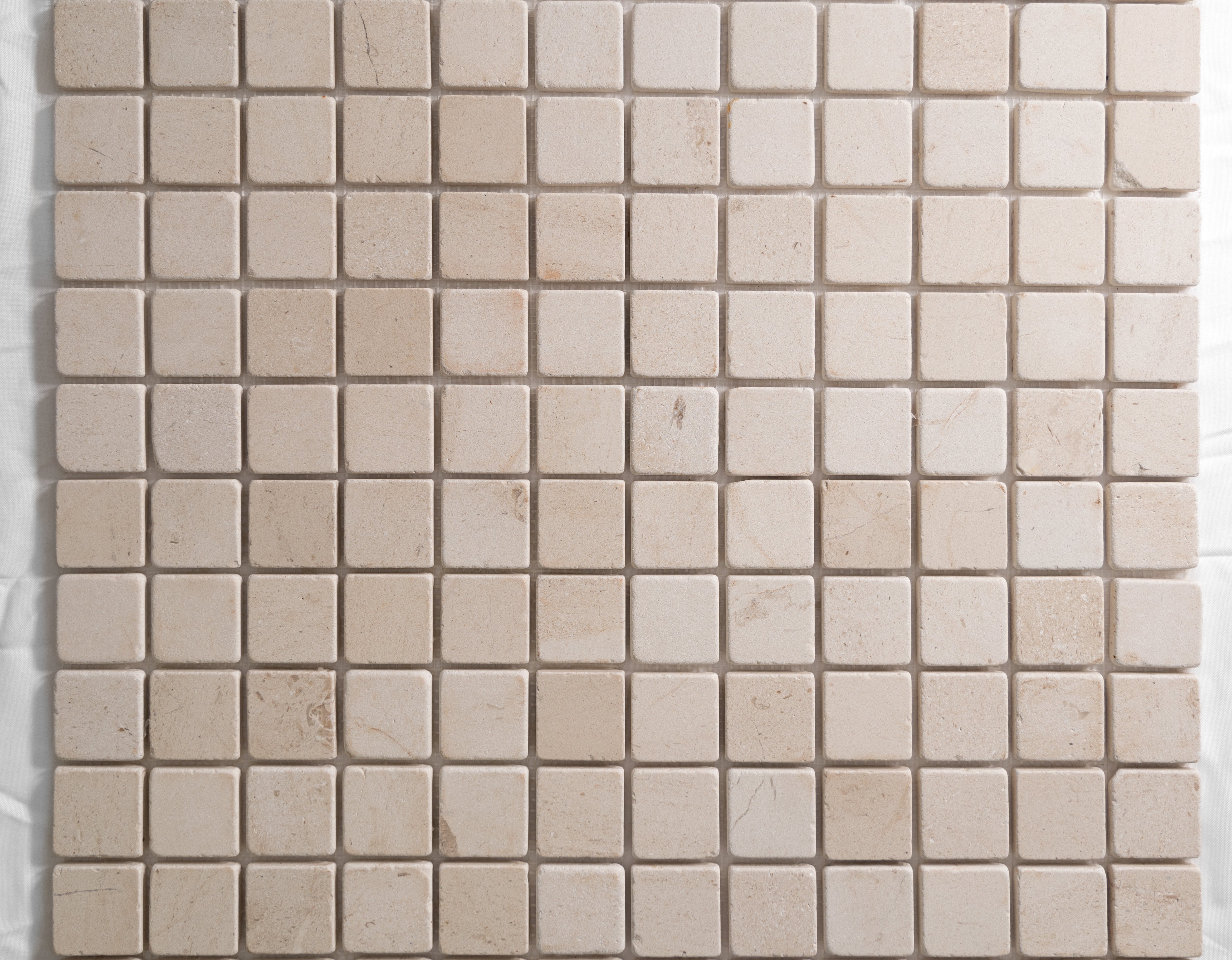 Limestone Crema 2"x2" Tumbled Mosaic - Castelli Marble