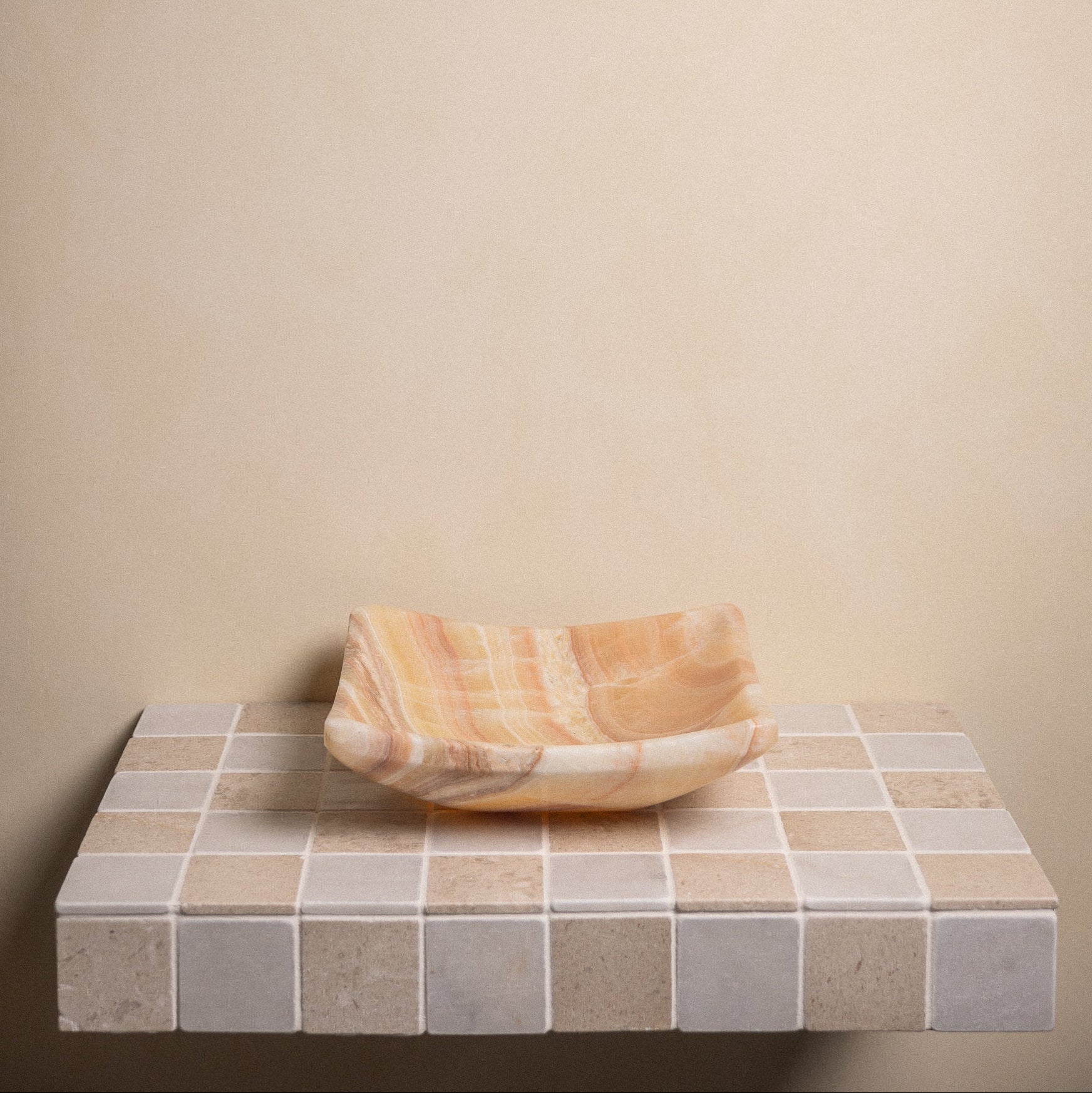 Honey Onyx Vessel V3 - Castelli Marble