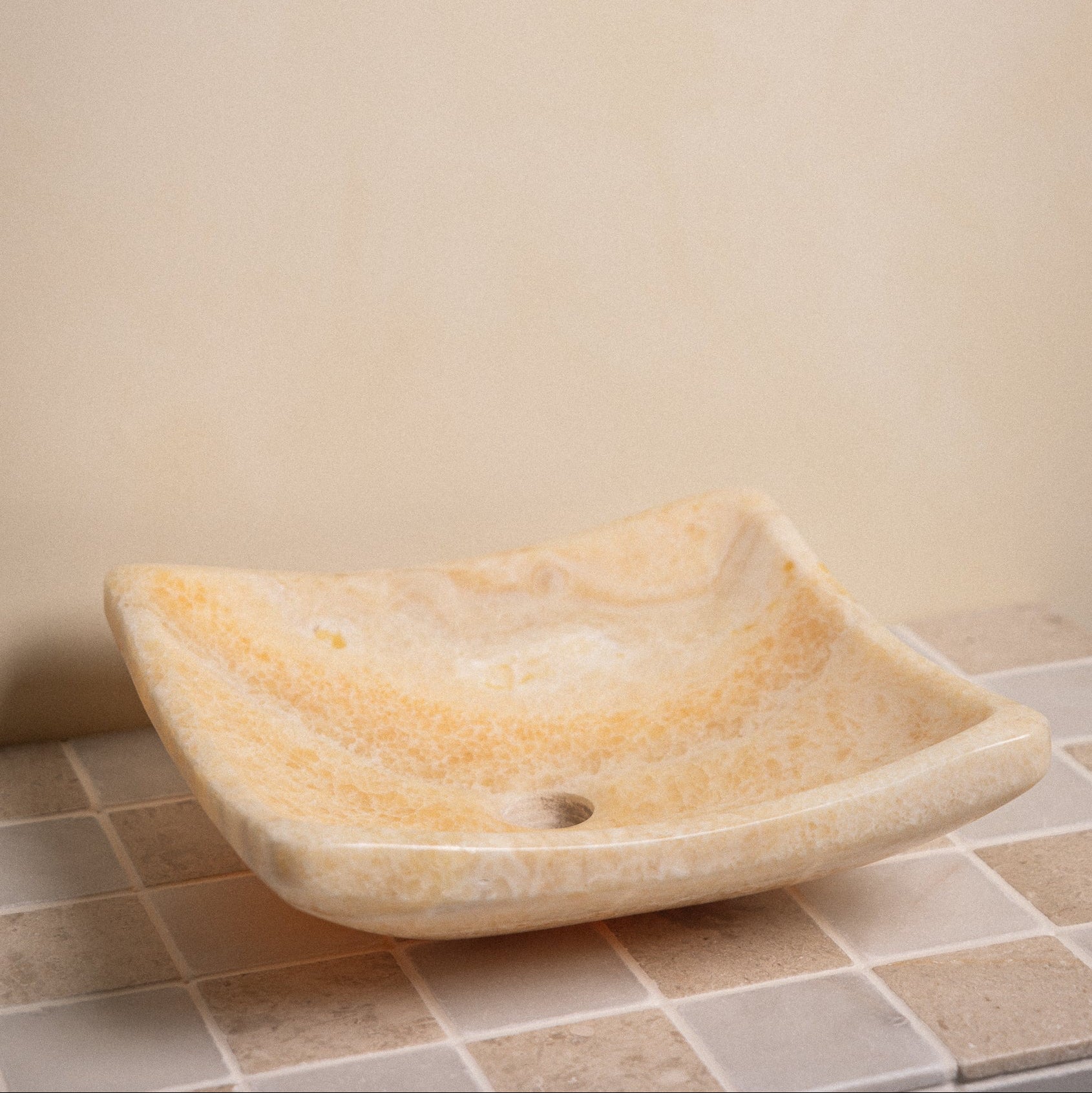 Honey Onyx Vessel V4 - Castelli Marble