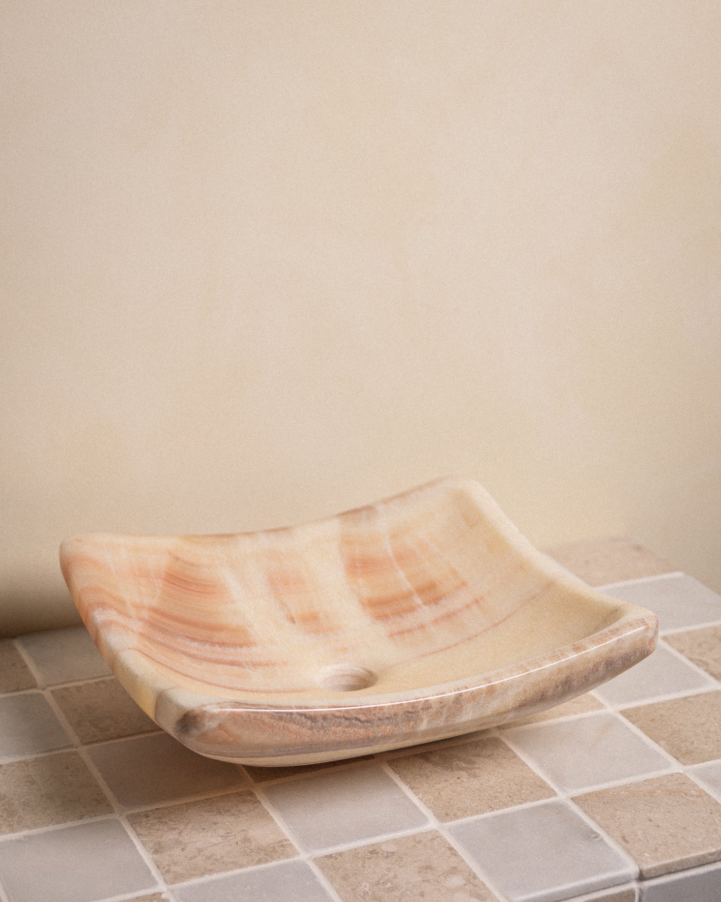 Honey Onyx Vessel V5 - Castelli Marble