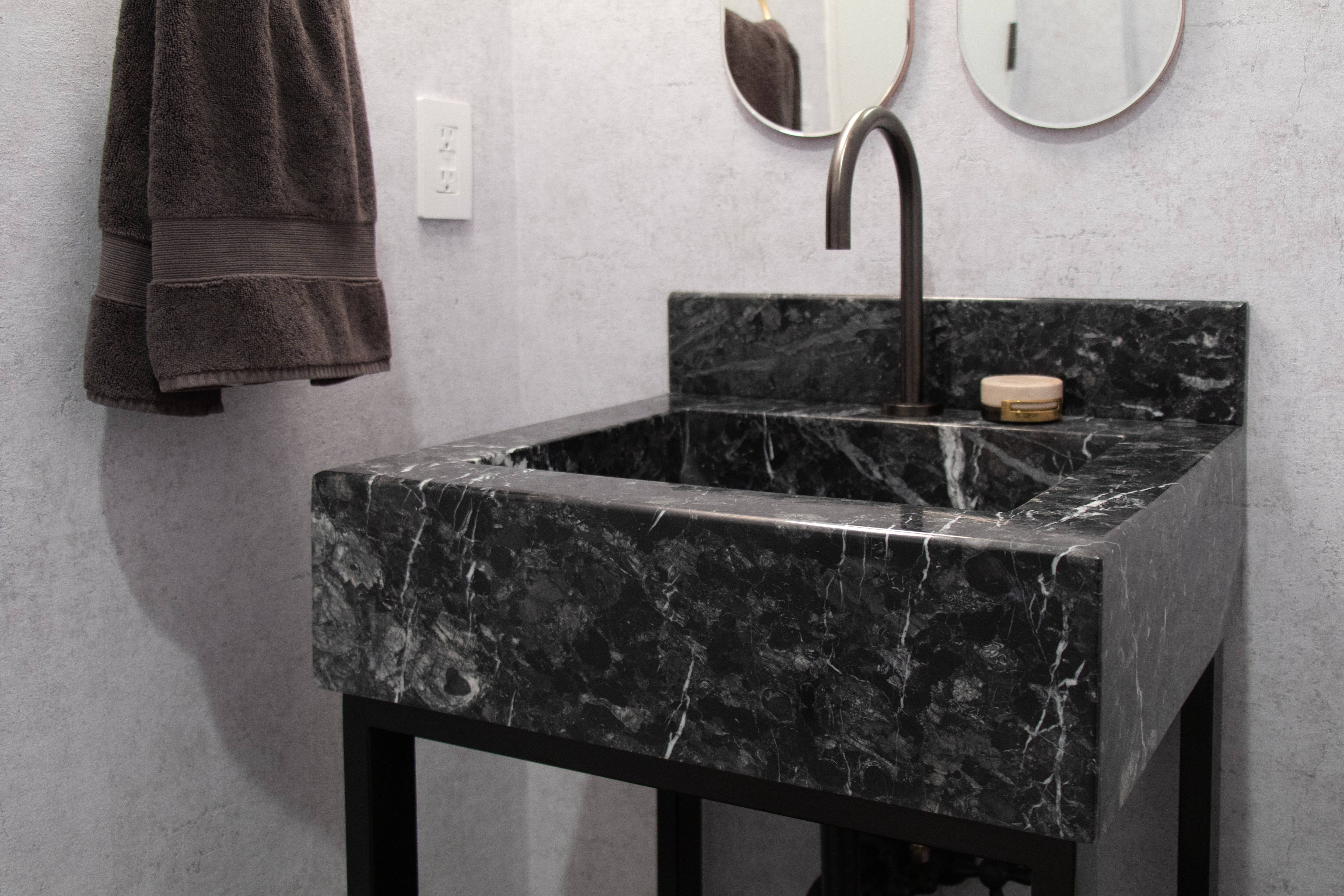 Nero St. Gabriel Europa Block Vanity - Castelli Marble