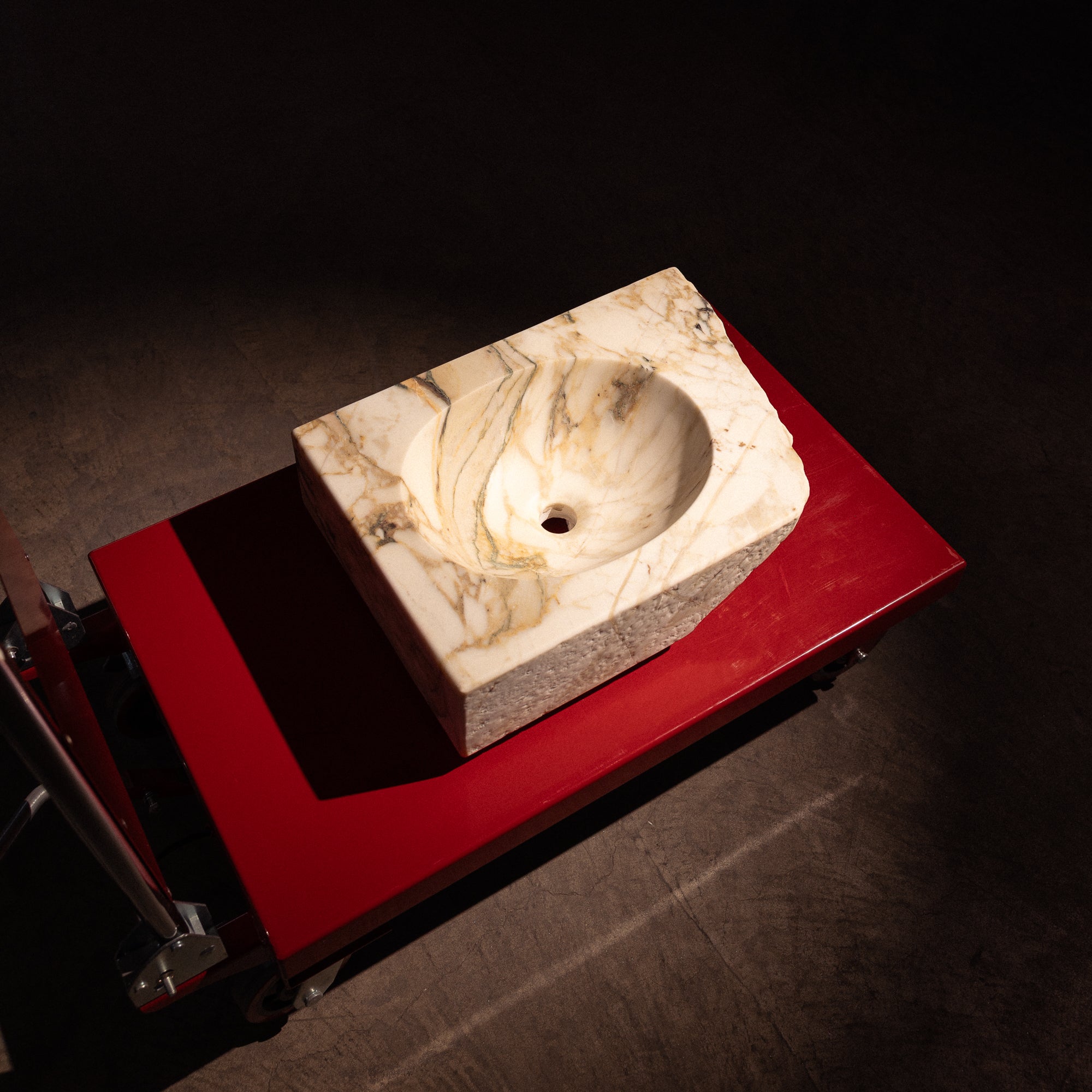 Monet Chiseled Vessel V1