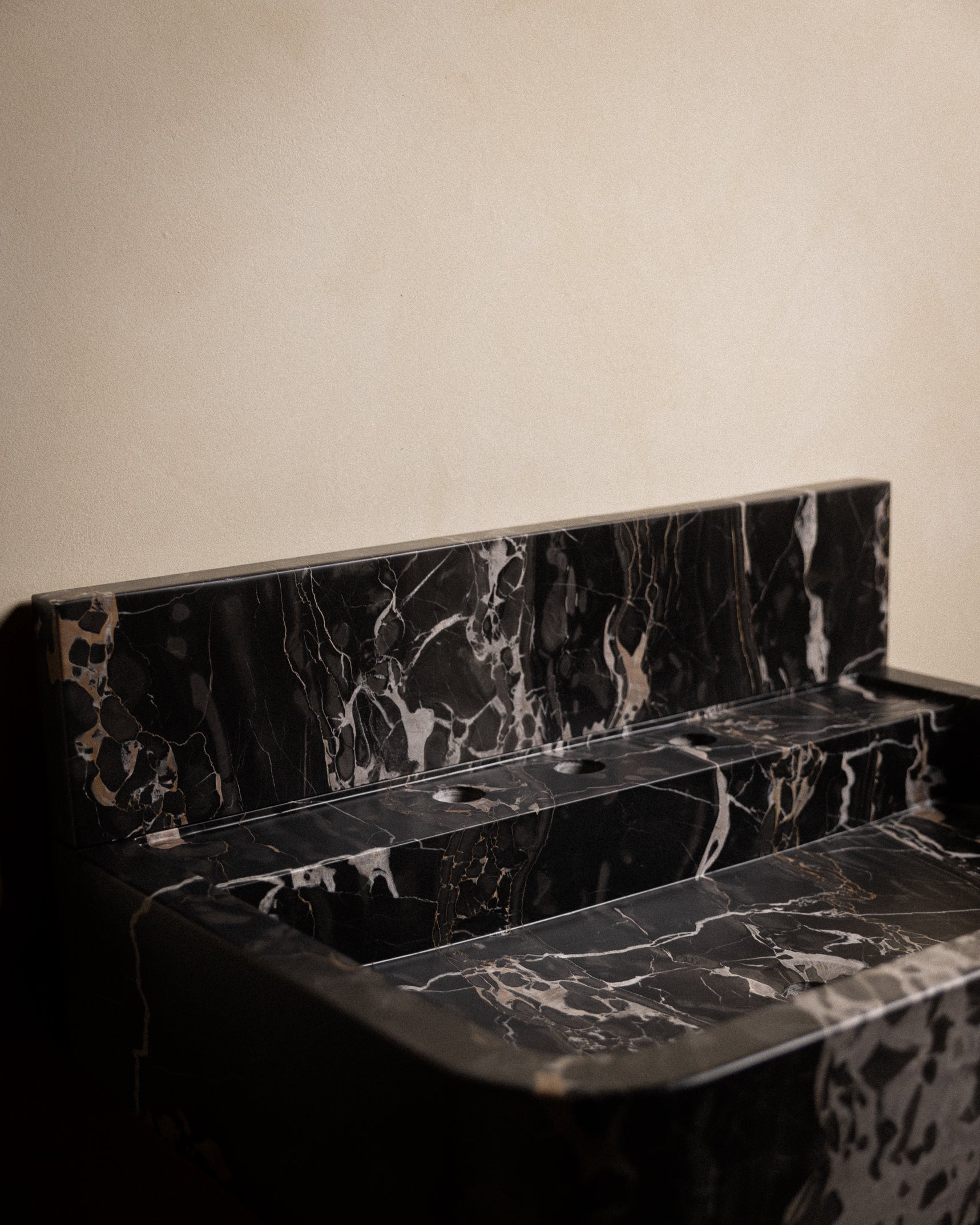 Porto Oro Sink - Castelli Marble