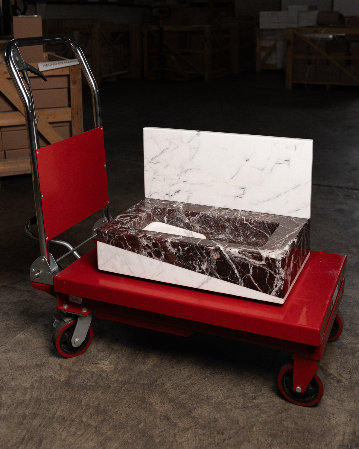 Rosso Levanto / Statuary Sink