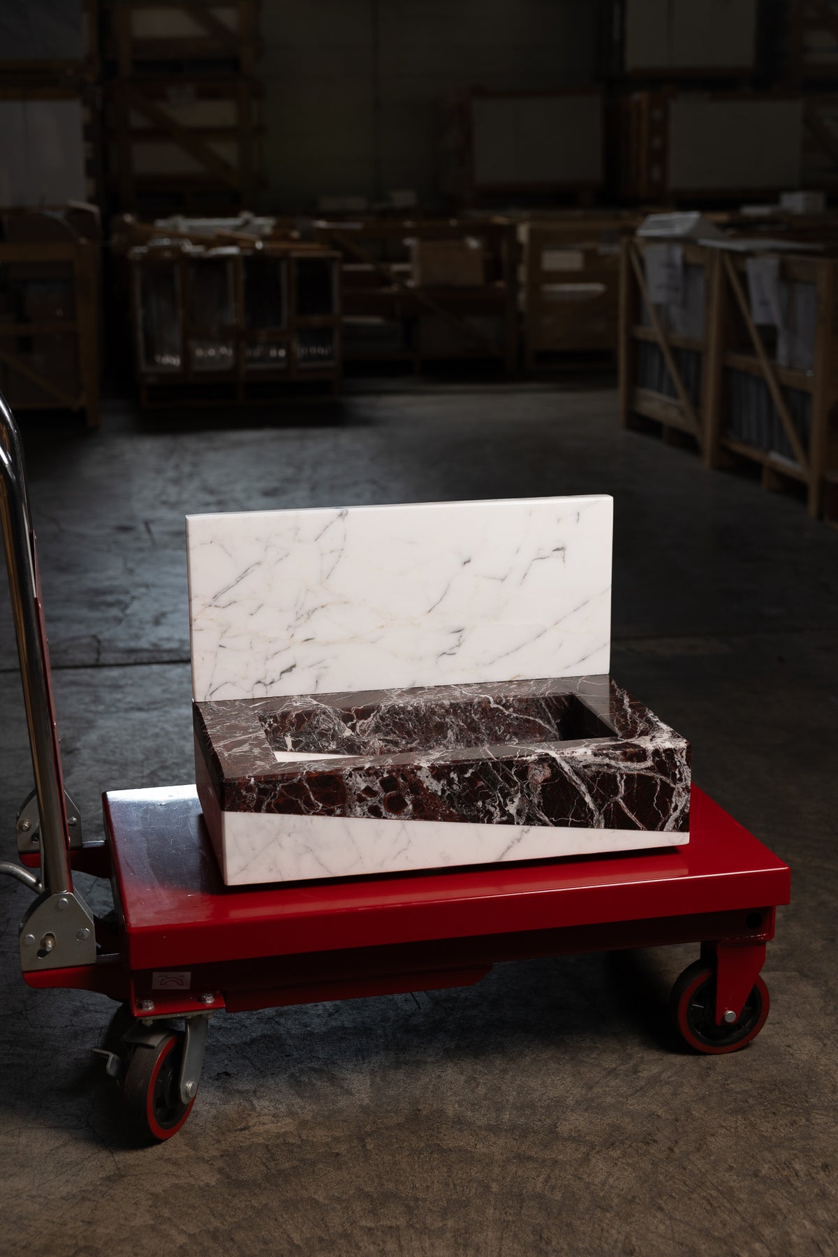 Rosso Levanto / Statuary Sink