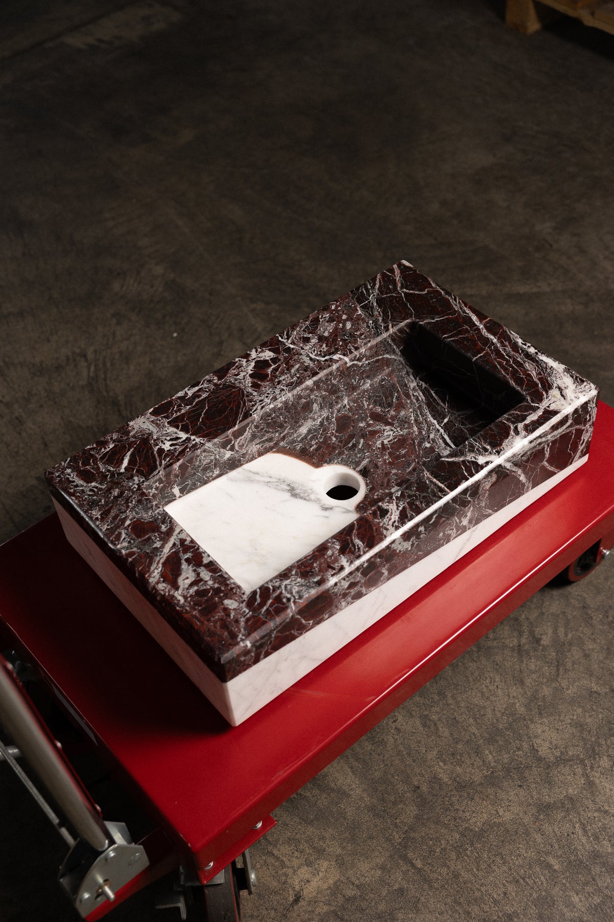 Rosso Levanto / Statuary Sink