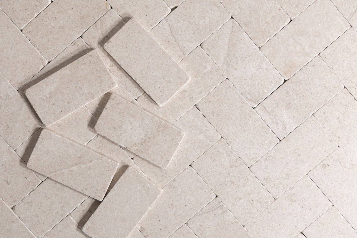 Sierra Limestone 3"x6" tumbled - Castelli Marble