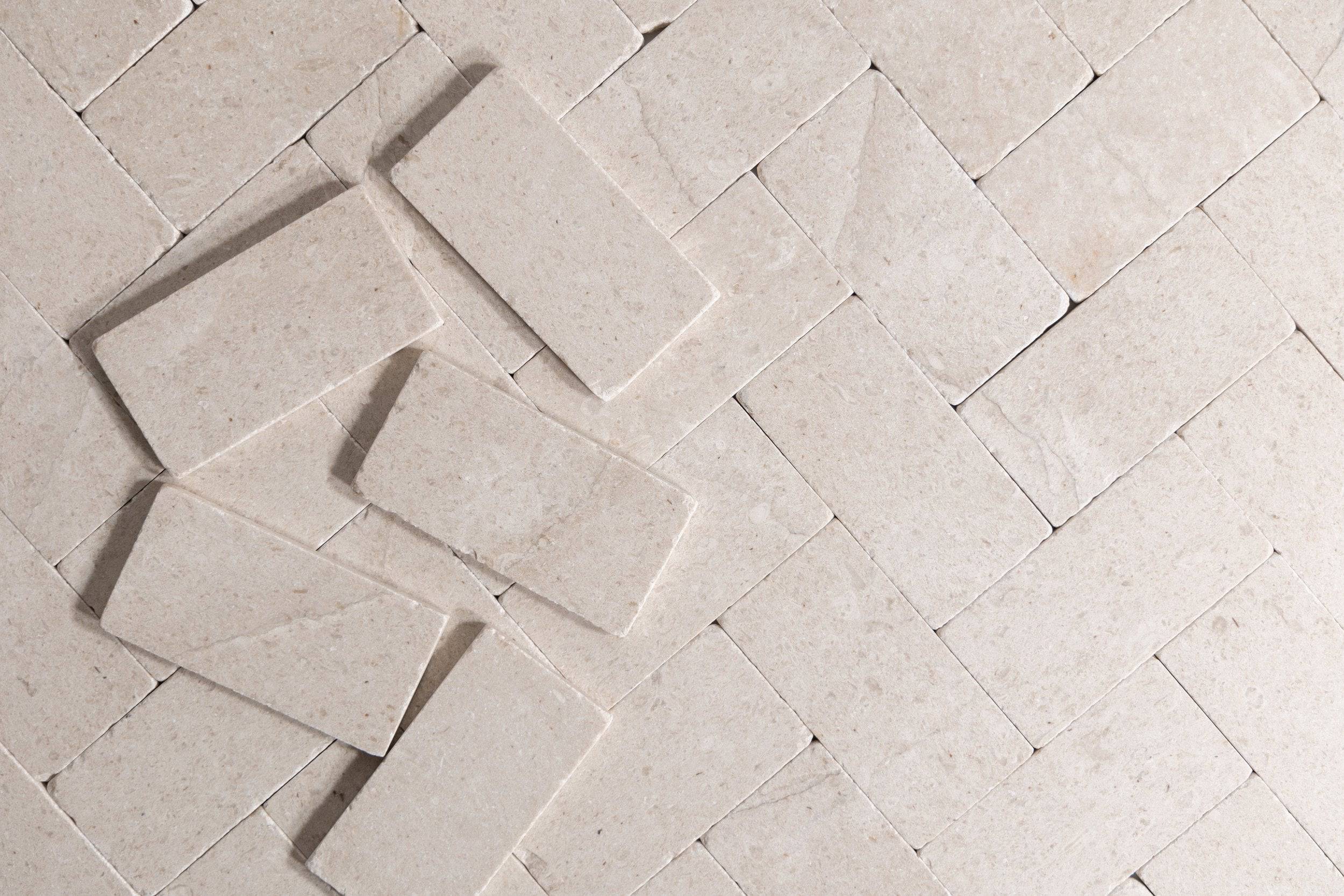 Sierra Limestone 3"x6" tumbled - Castelli Marble