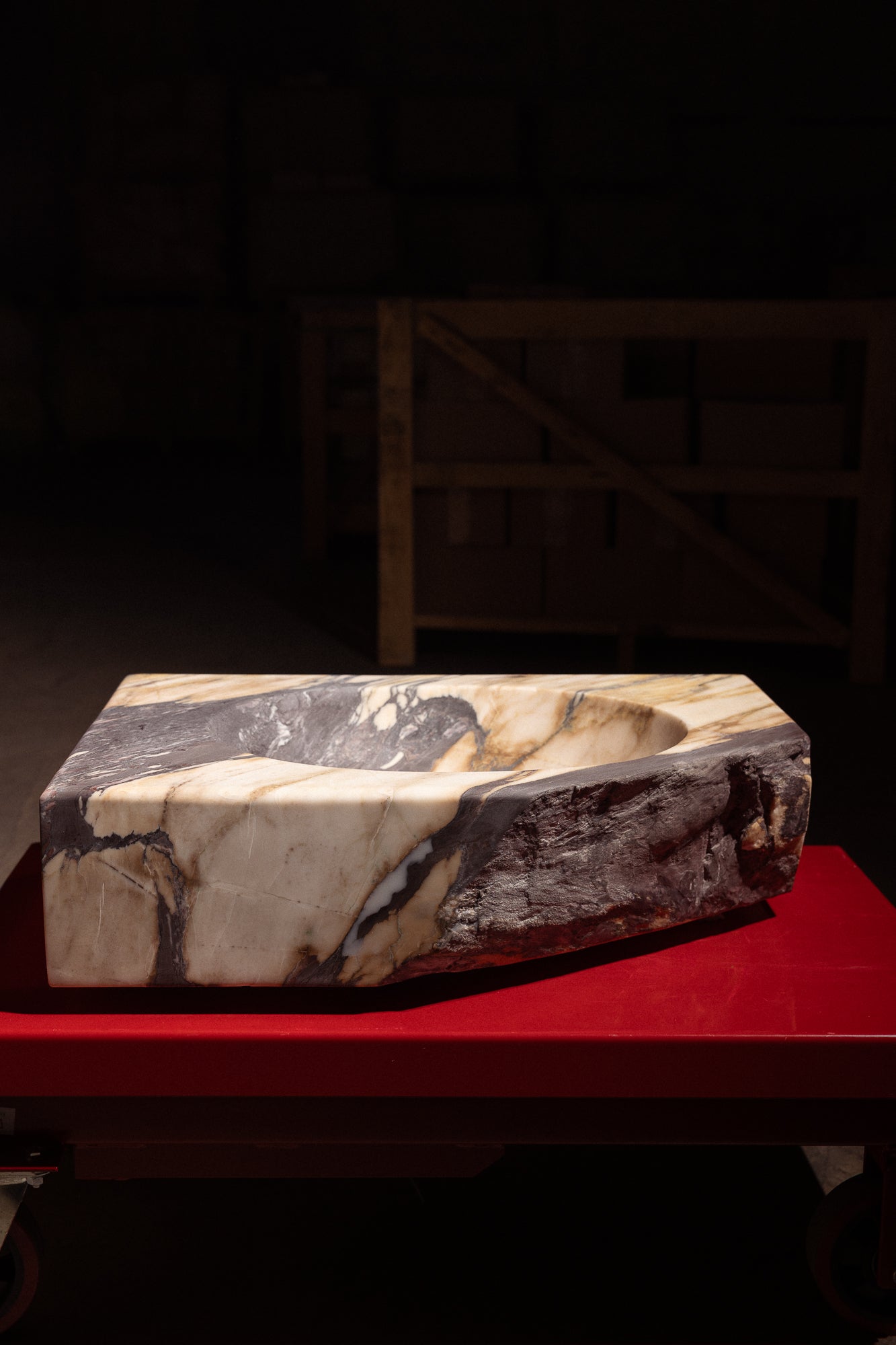 Viola Chiseled Vessel V1