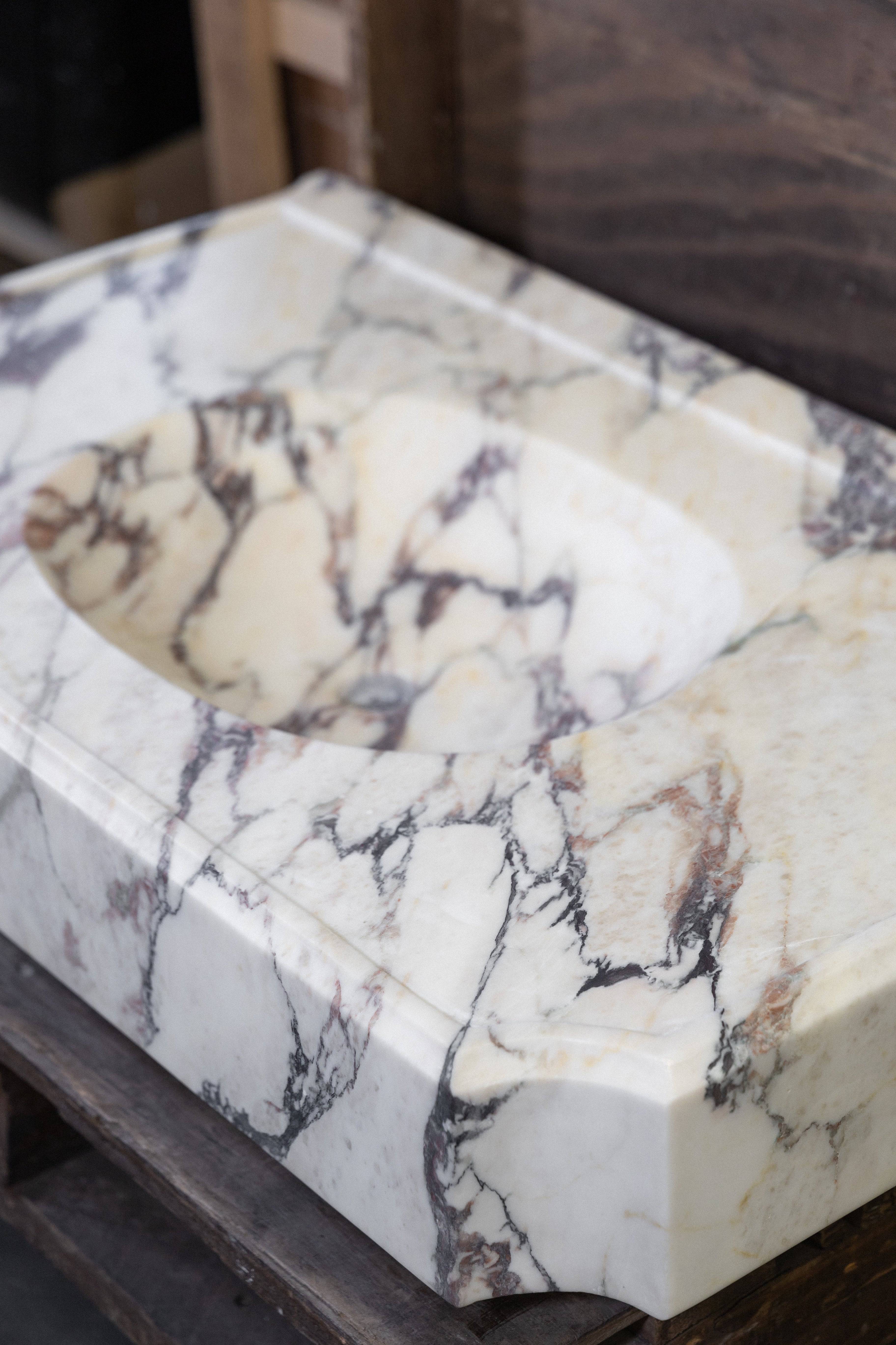 Calacatta Viola - Castelli Marble