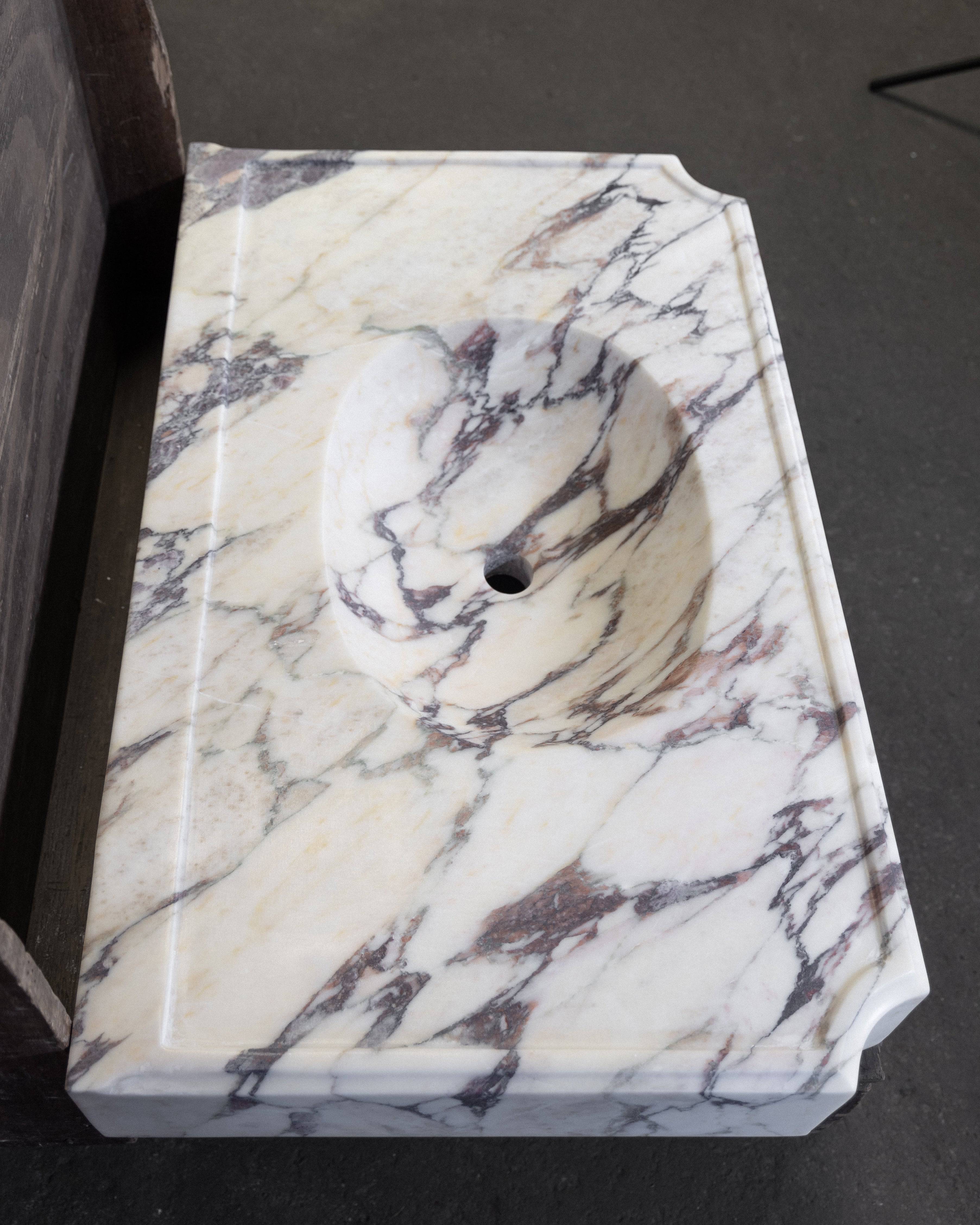 Calacatta Viola - Castelli Marble