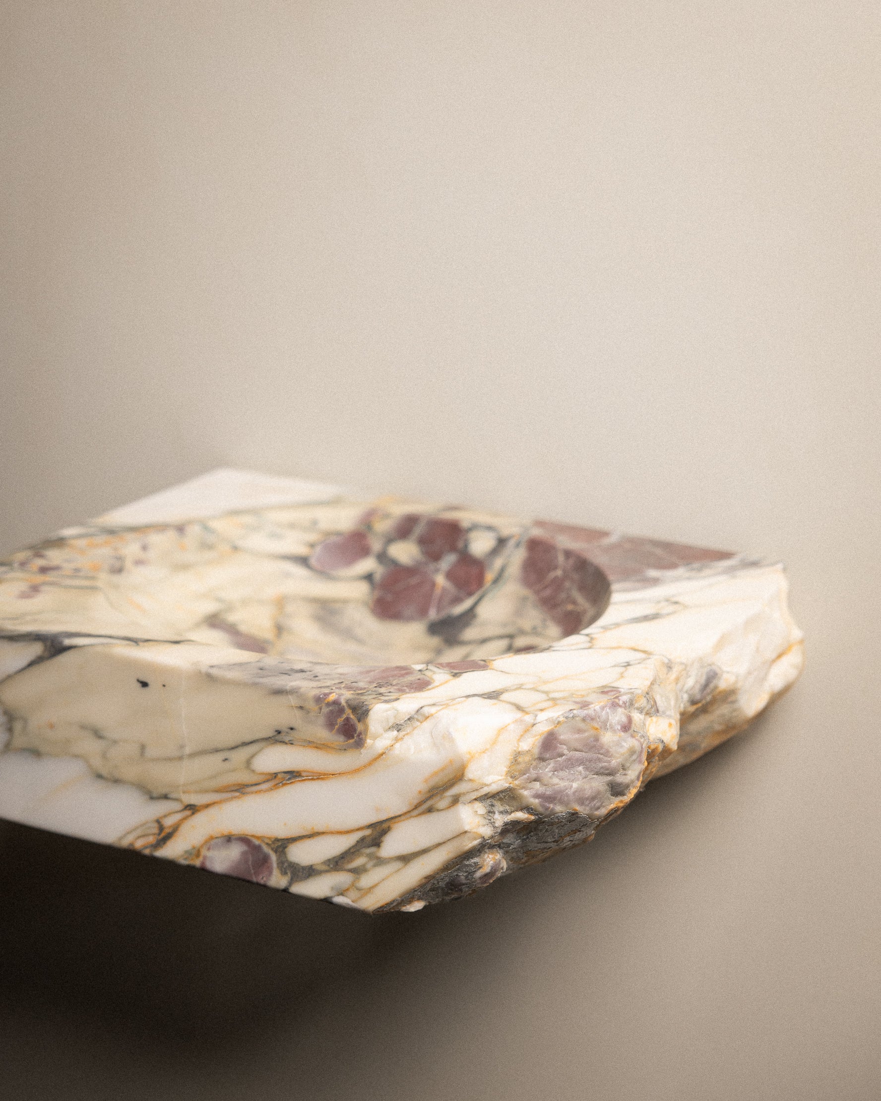 Viola Chiseled Vessel - Castelli Marble