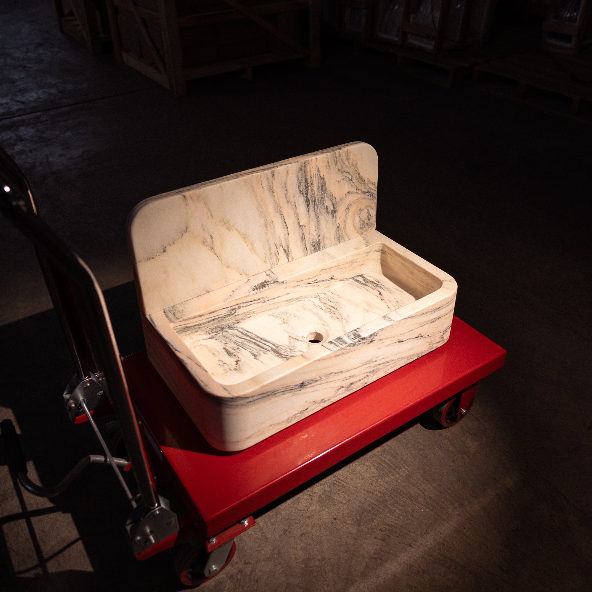 Alabama Rose Floating sink