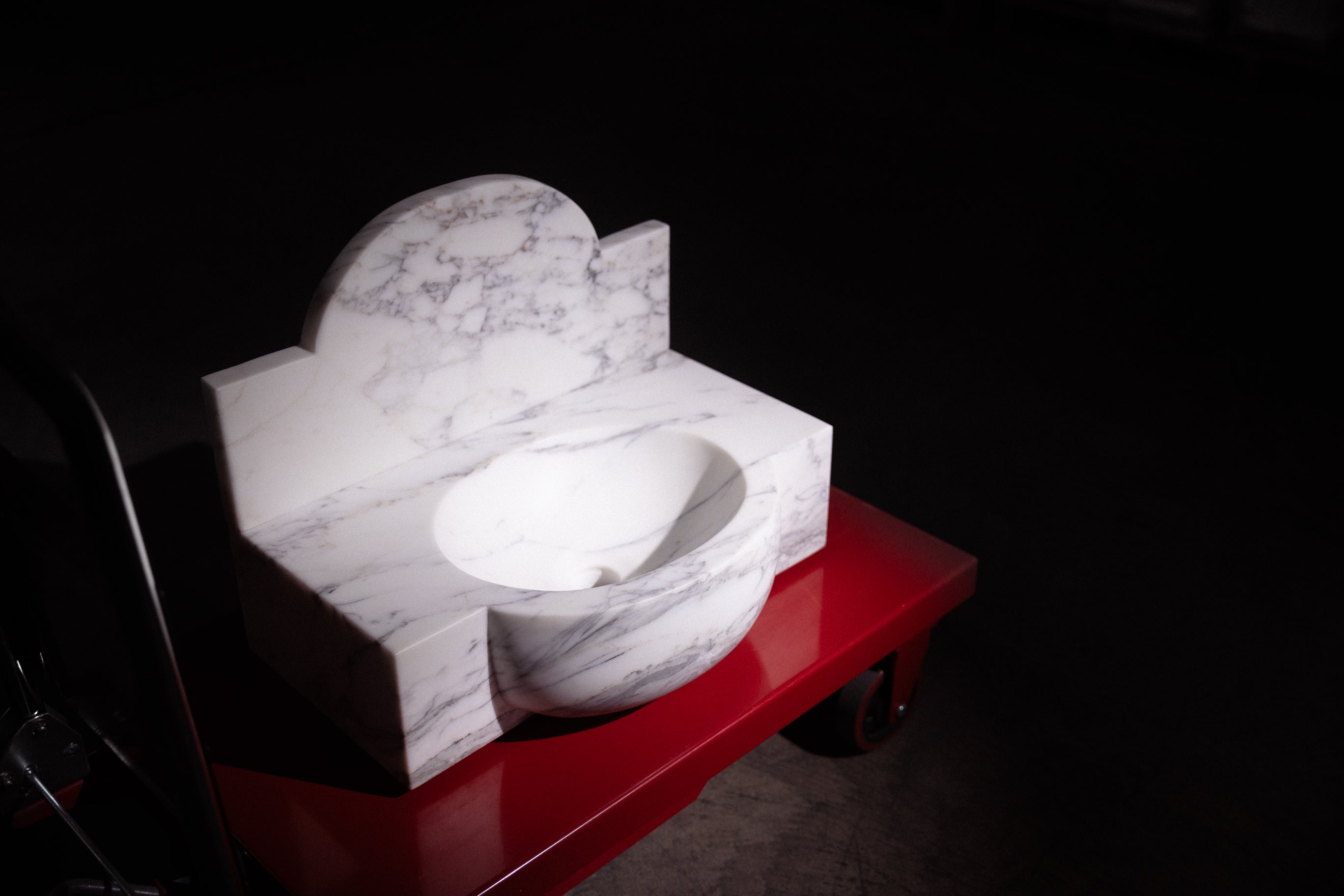 calacatta arabescato marble floating sink 