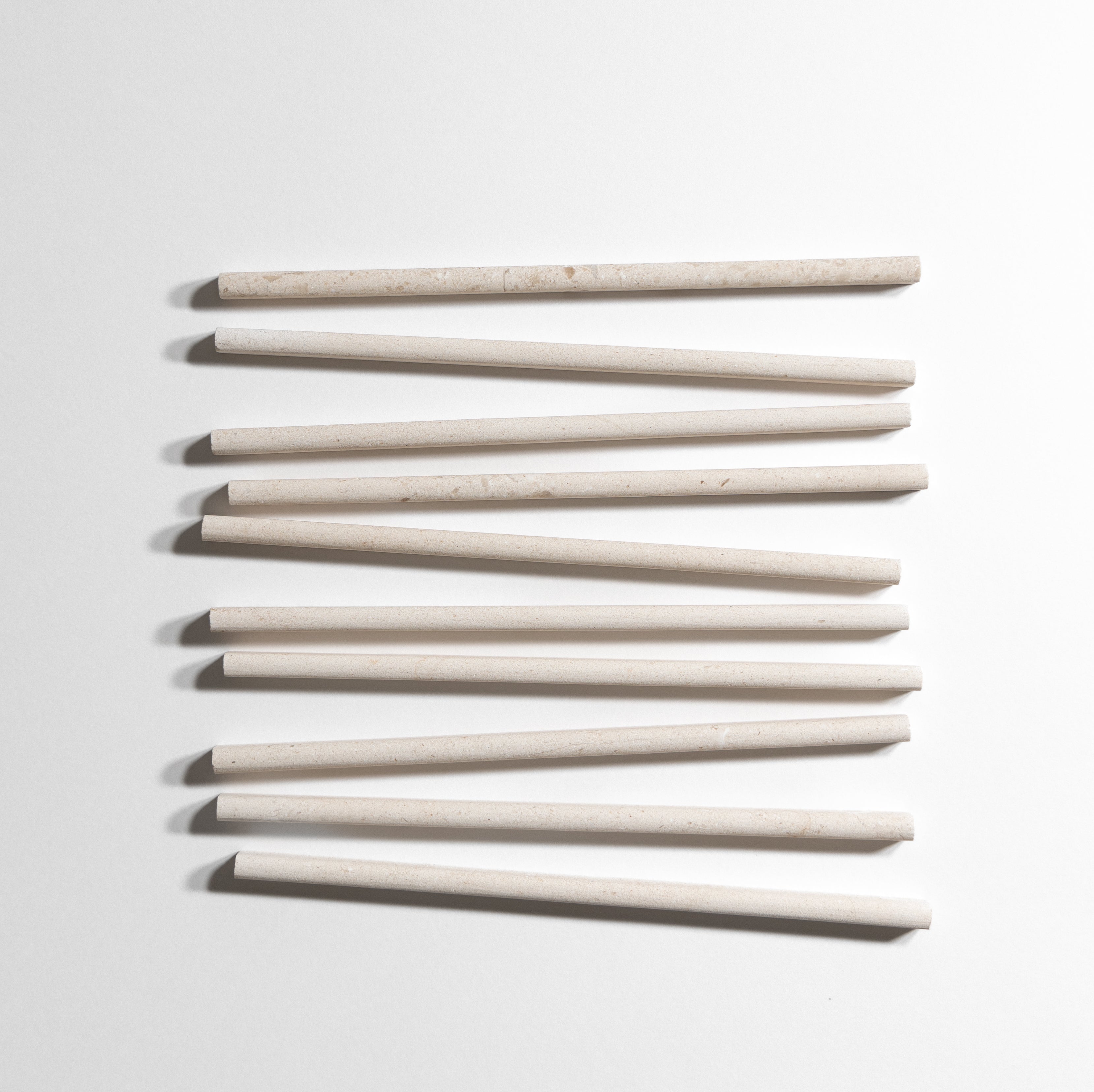 Crema Chairrail
