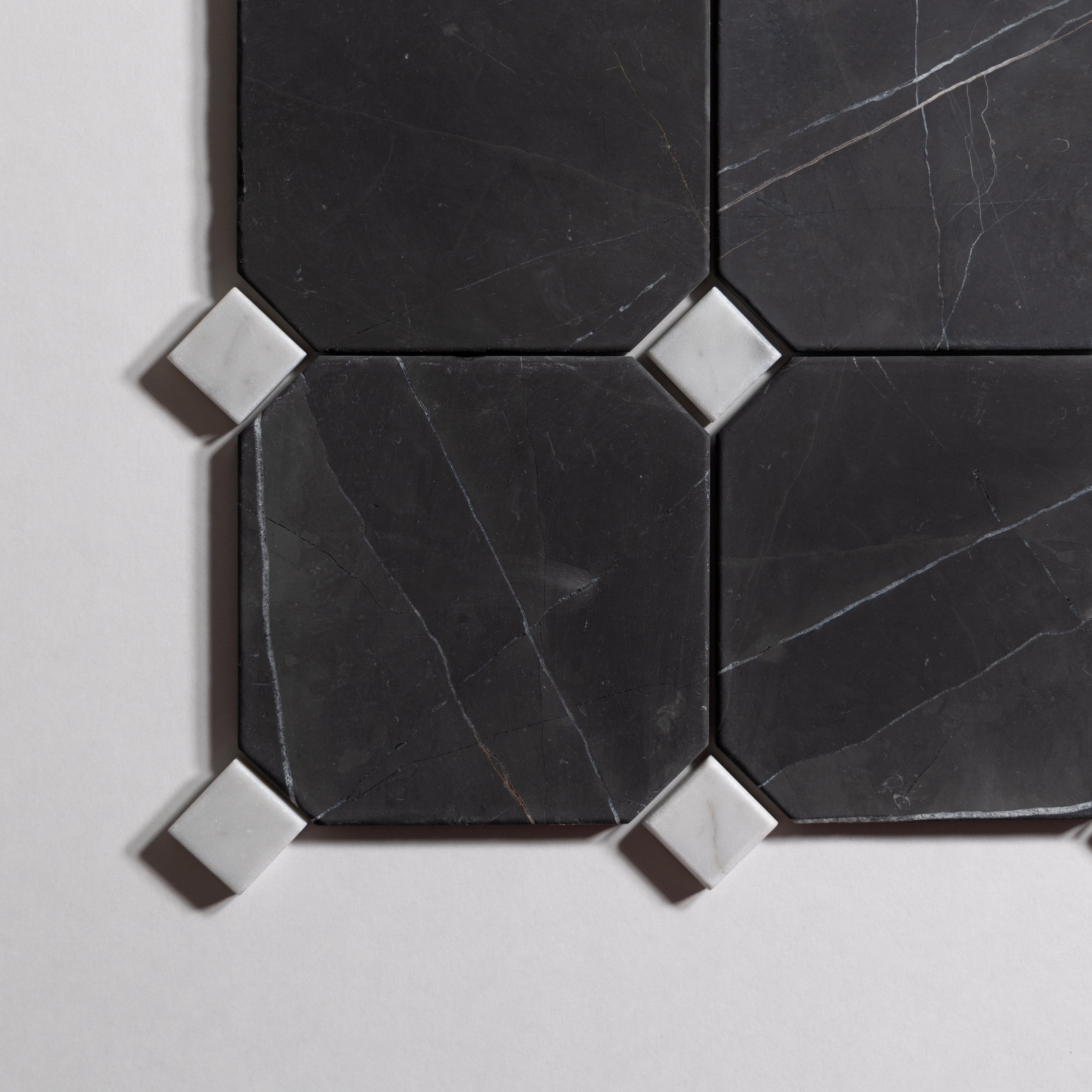 Nero St. Gabriel 6"x6” Black Mosaic Marble Tiles