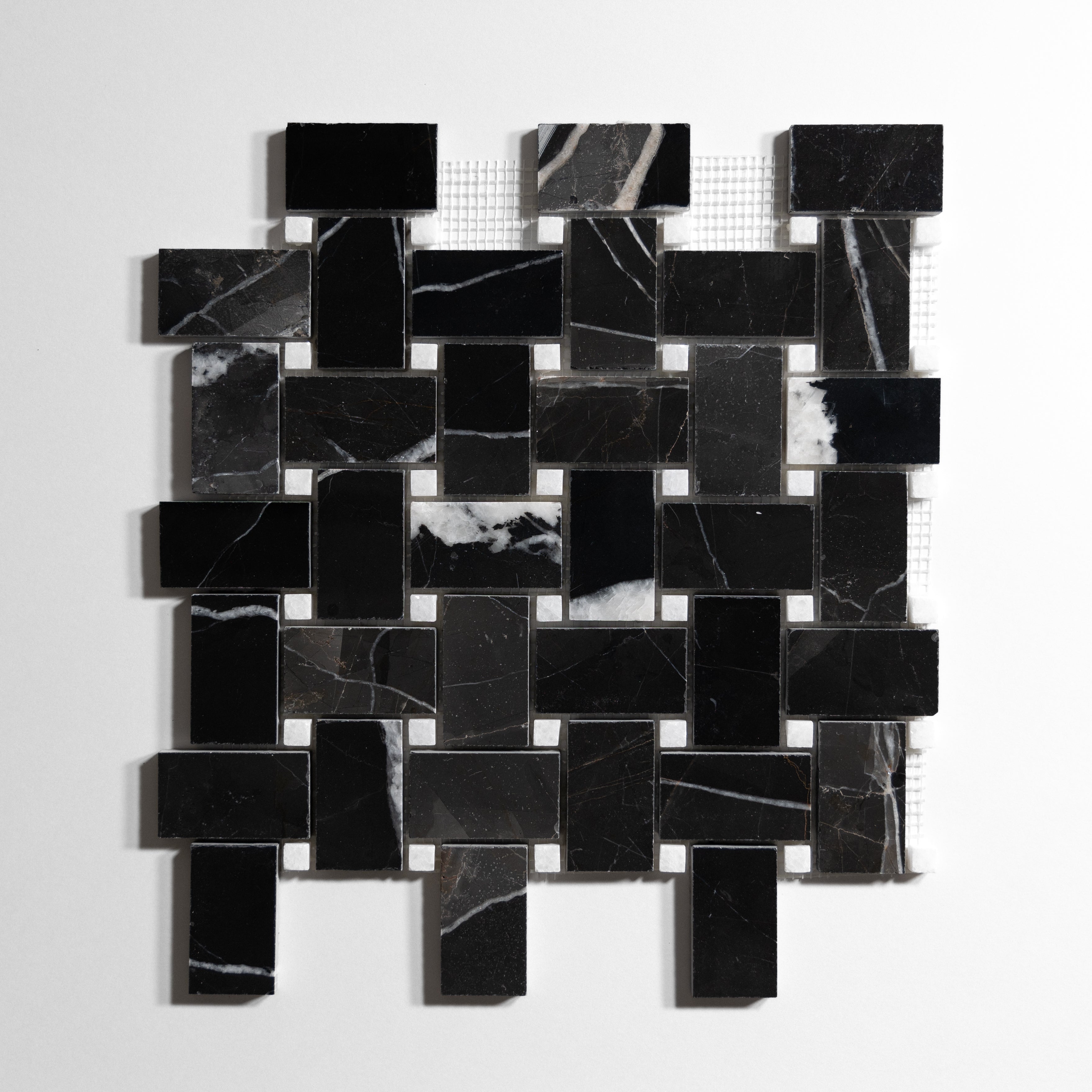 Nero St. Gabriel / Crystal Black Basket Weave Mosaic