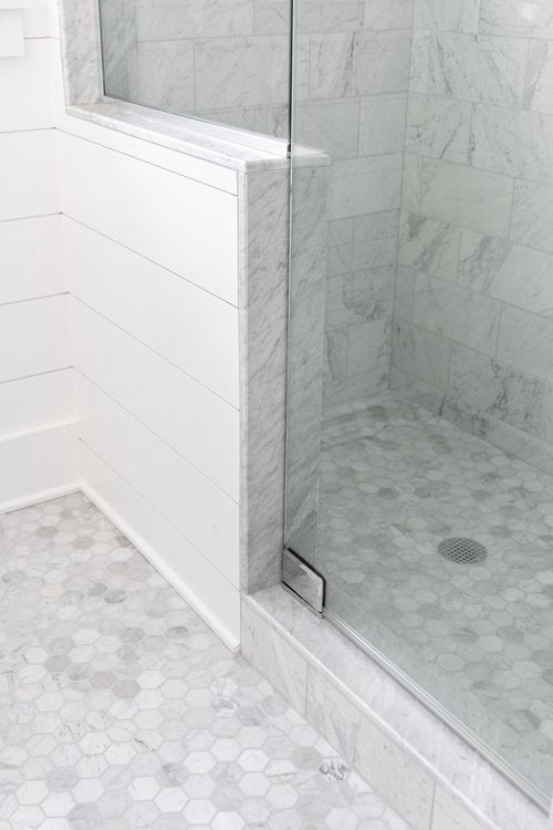 Venatino Carrara Curb Bathroom Corner Shelf