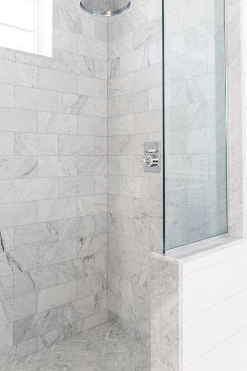 Venatino Carrara Curb Bathroom Corner Shelf