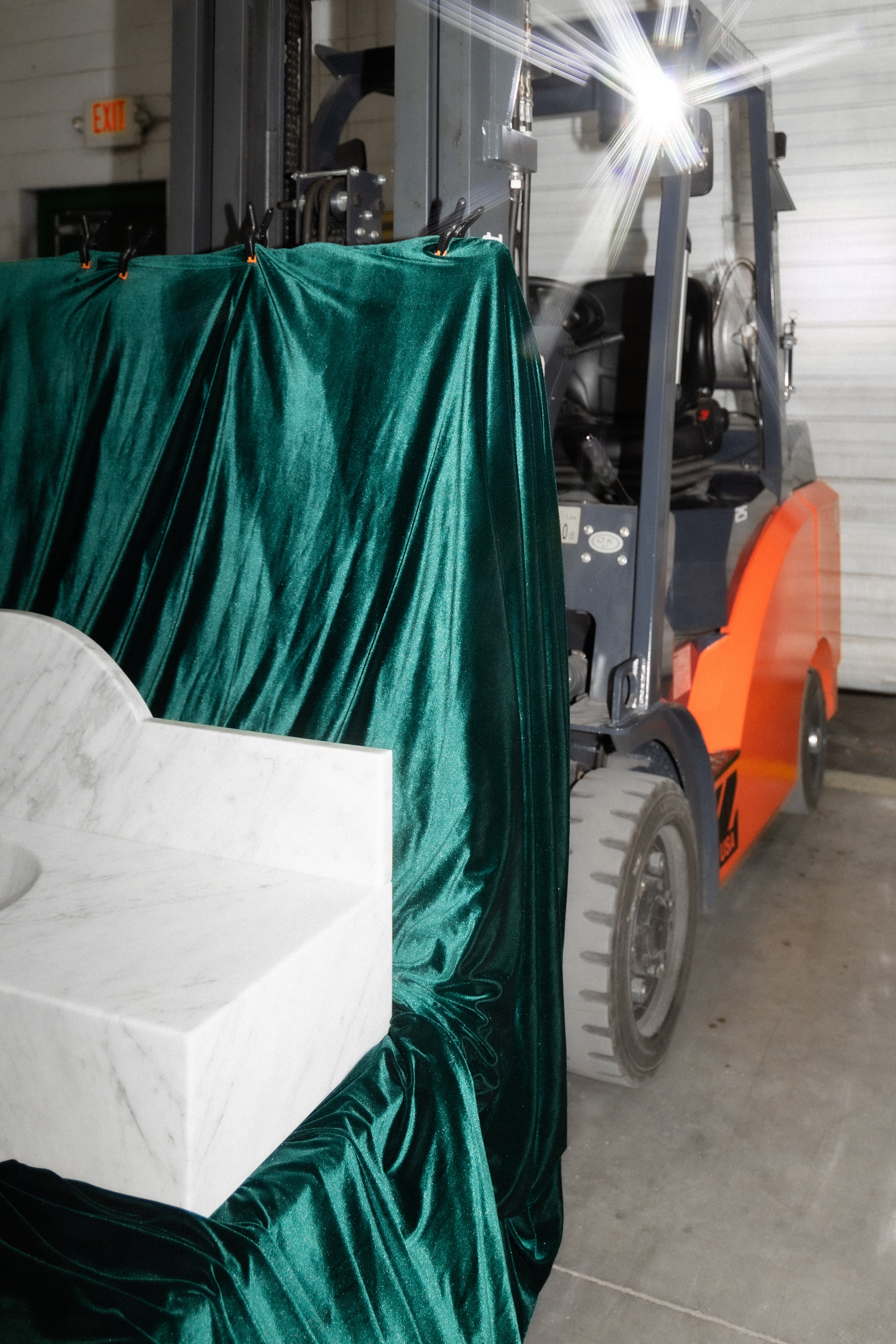 Venatino Carrara Sink