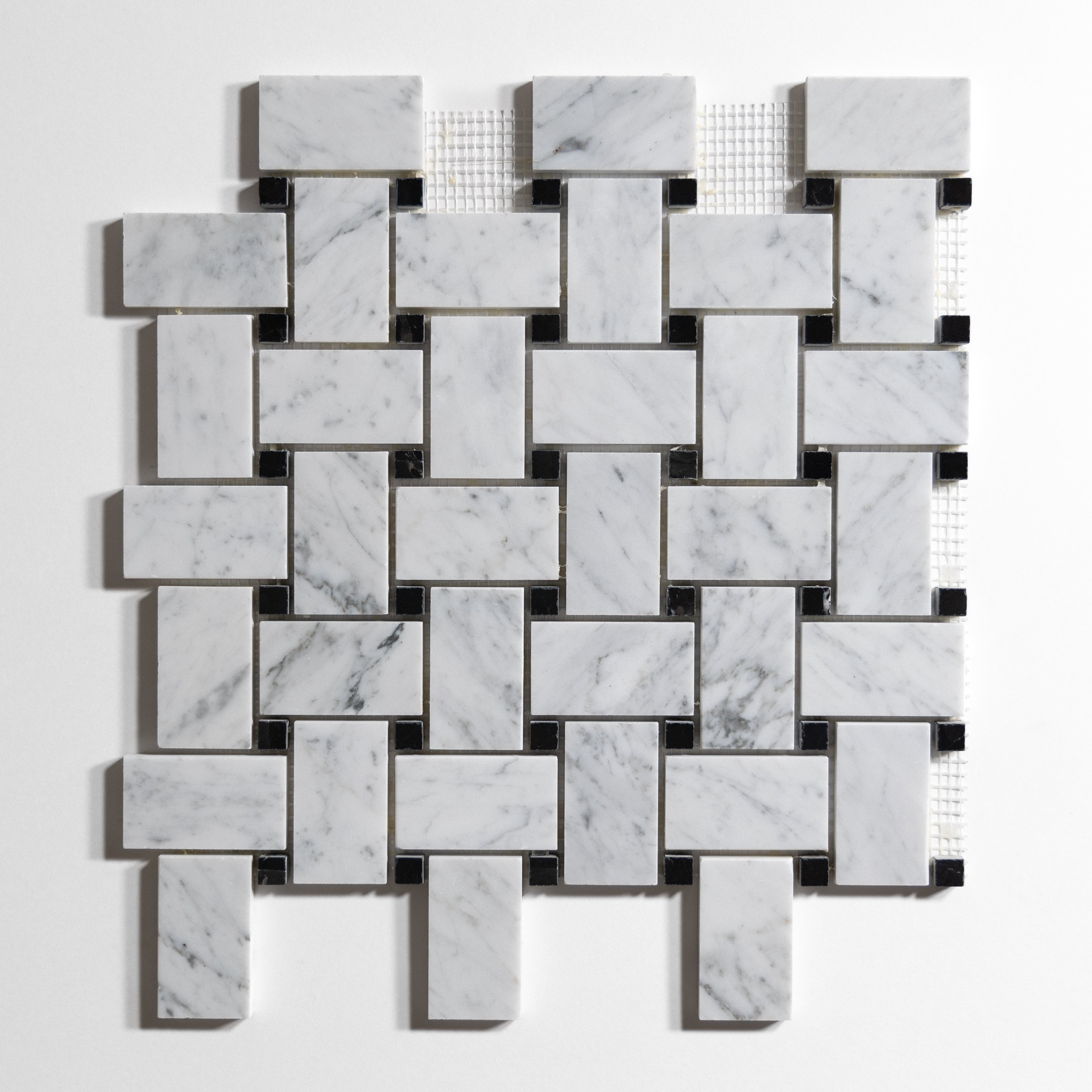 Venatino Carrara / Nero Basket Weave Mosaic - Castelli Marble