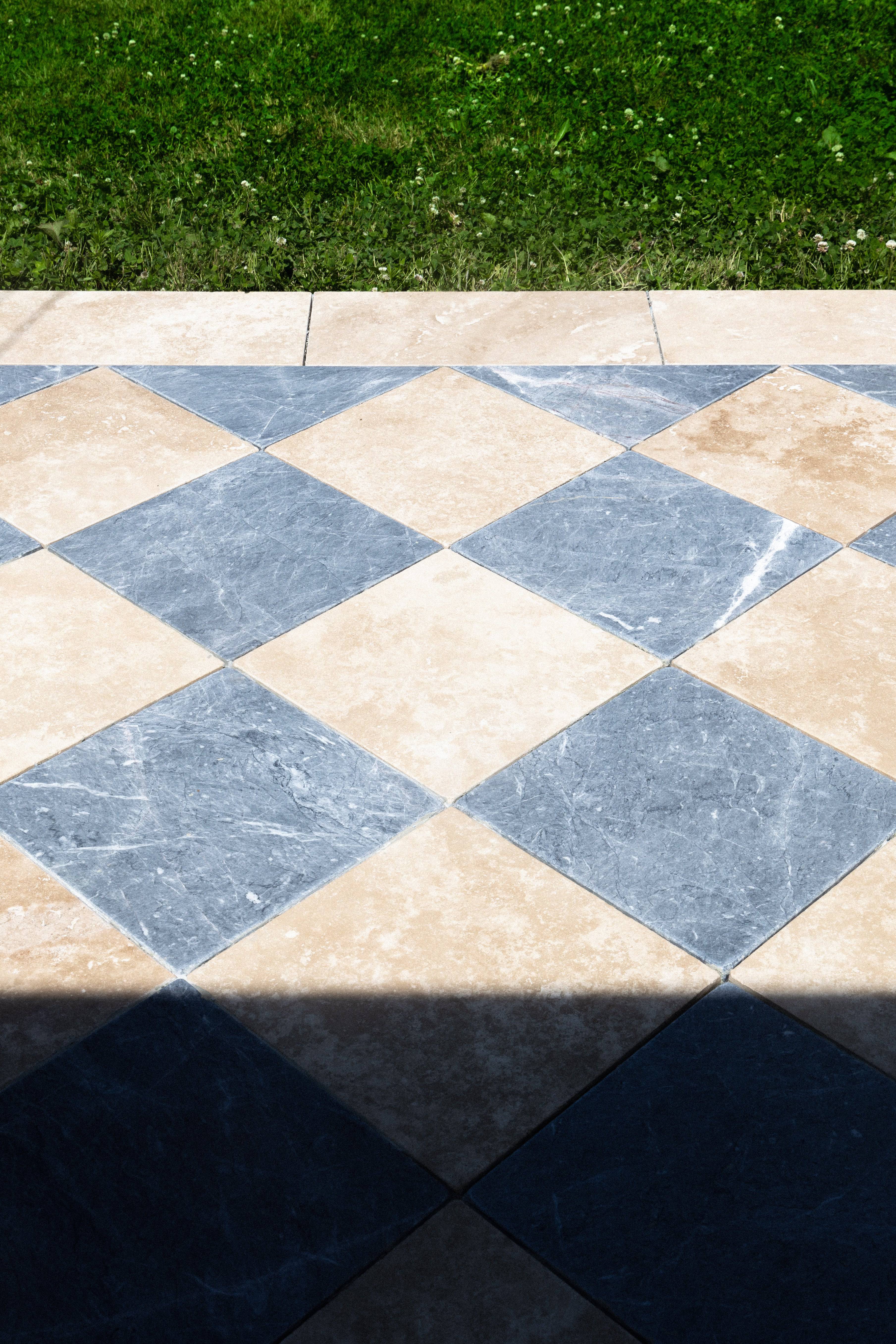 Durango & Riviera Checkered Pavers - Castelli Marble