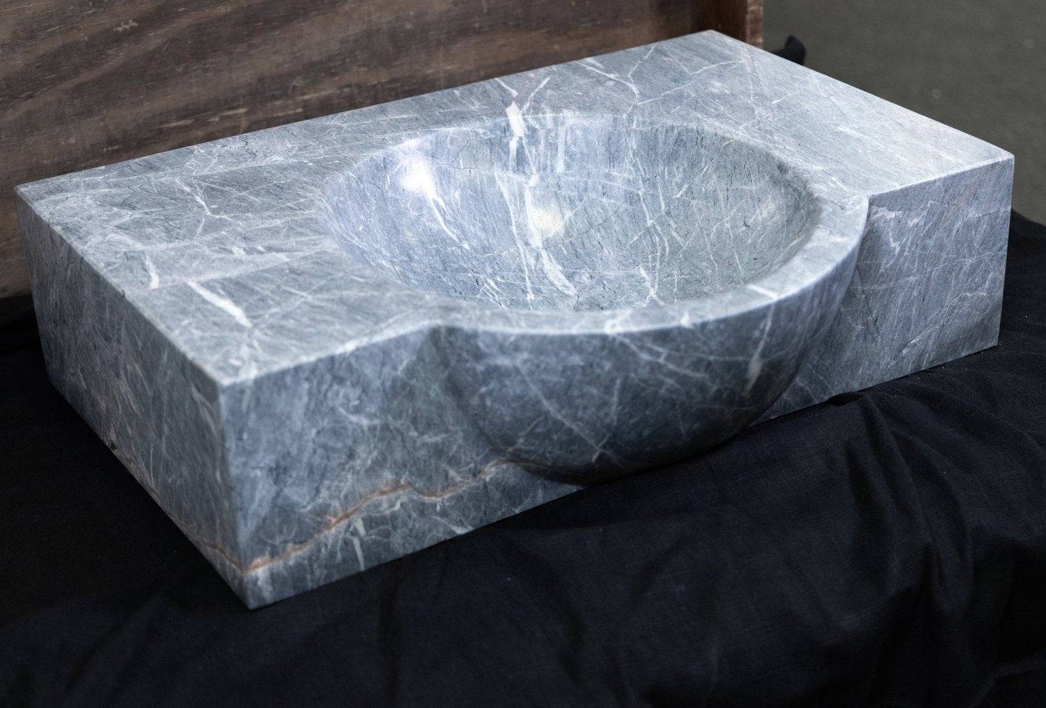 Riviera Gray Floating - Castelli Marble