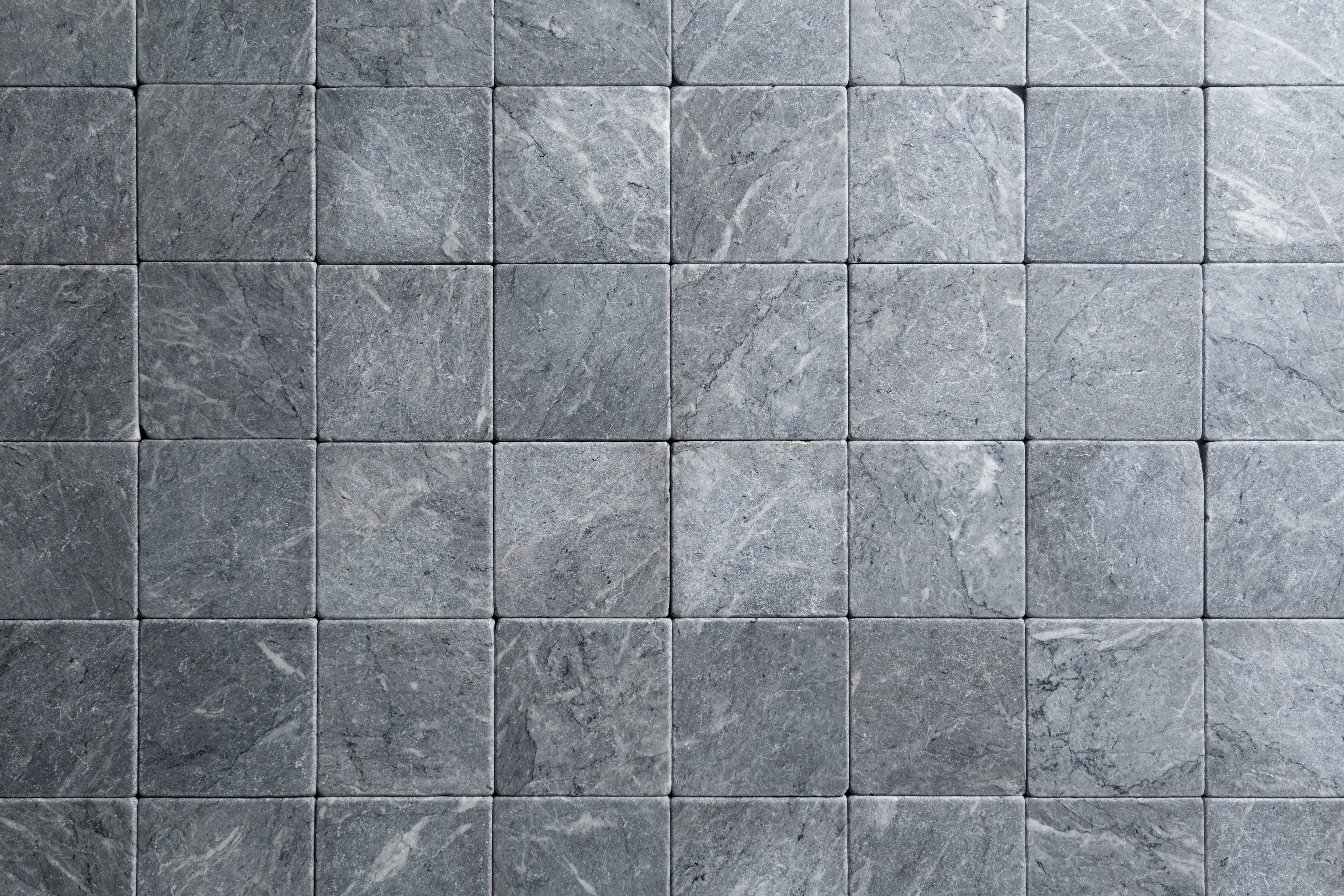 Riviera Gray 4"x4" Tumbled - Castelli Marble